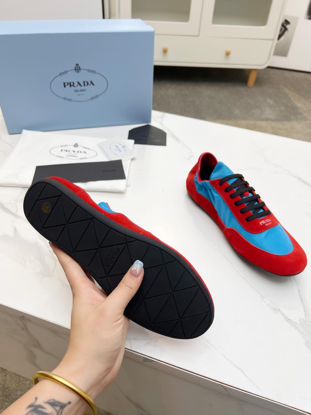 COLLAPSE SNEAKERS IN RED SUEDE AND SKY BLUE NYLON、mysite、Cacoeks