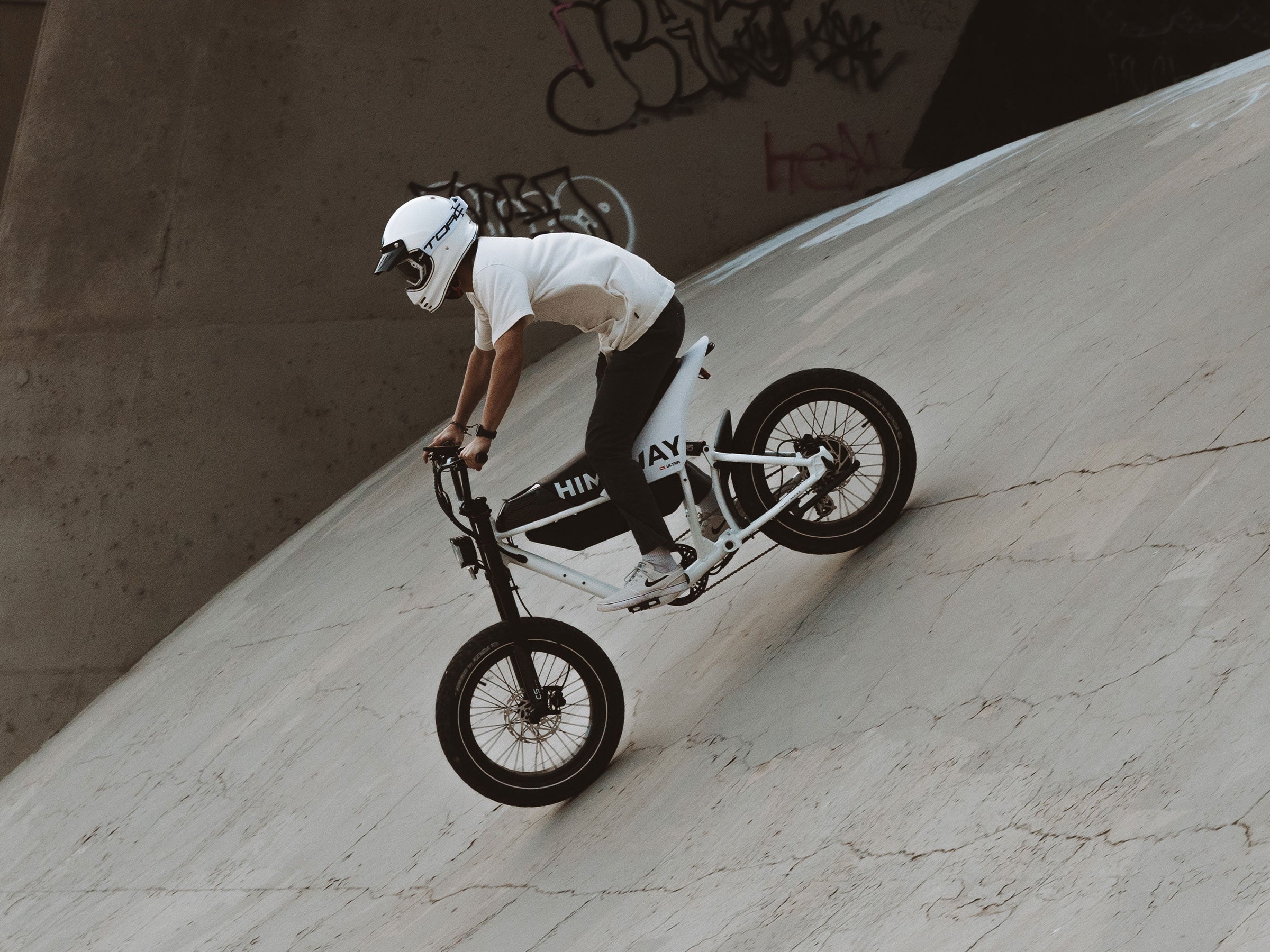 C5 / Electric Motorbike、mySite、bearsvspackers