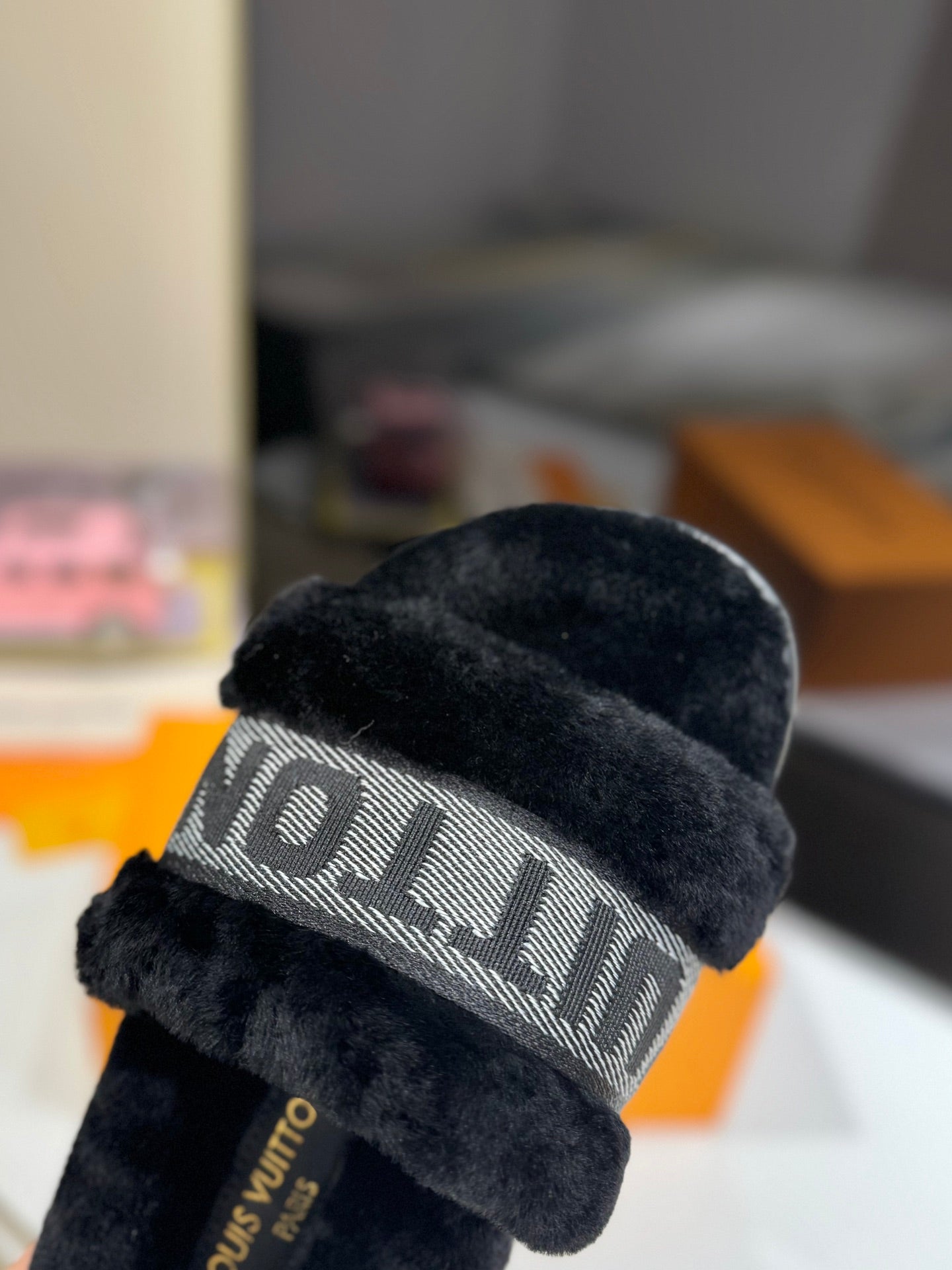 FURRY SLIPPER IN BLACK SHEARLING、mysite、Cacoeks