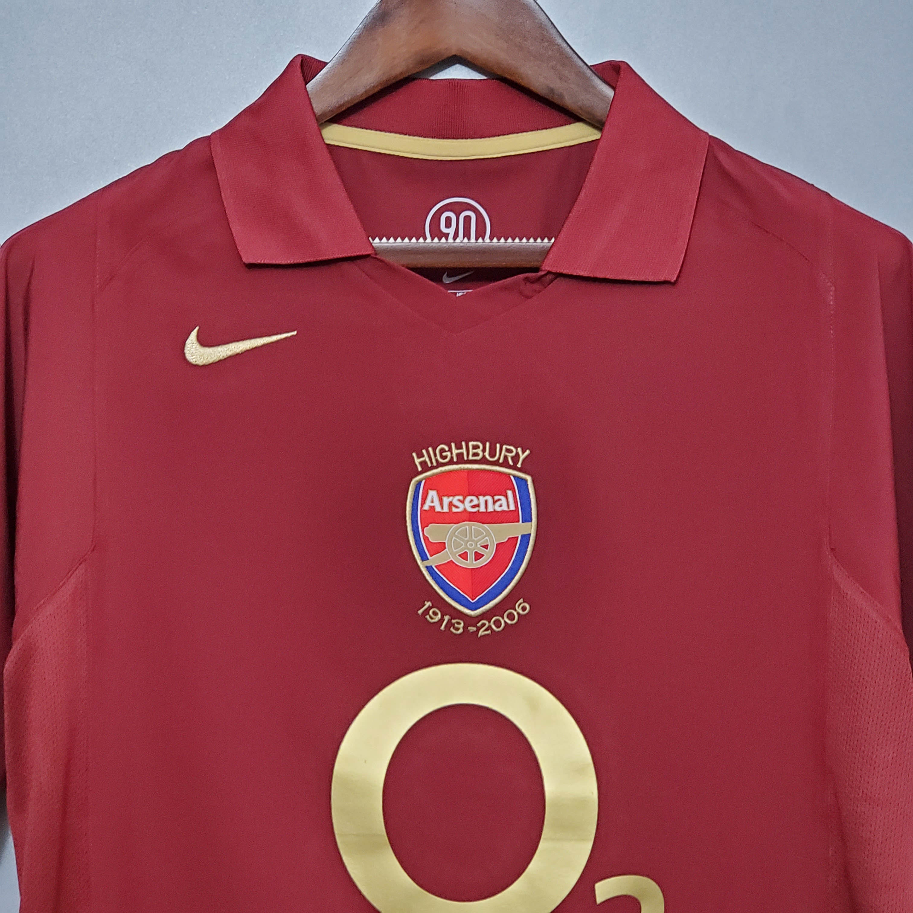 2005/2006 Retro Arsenal Home Football Shirt 1:1 Thai Quality:football jersey mysite: unitedjerseyfootball 邓江浪:football