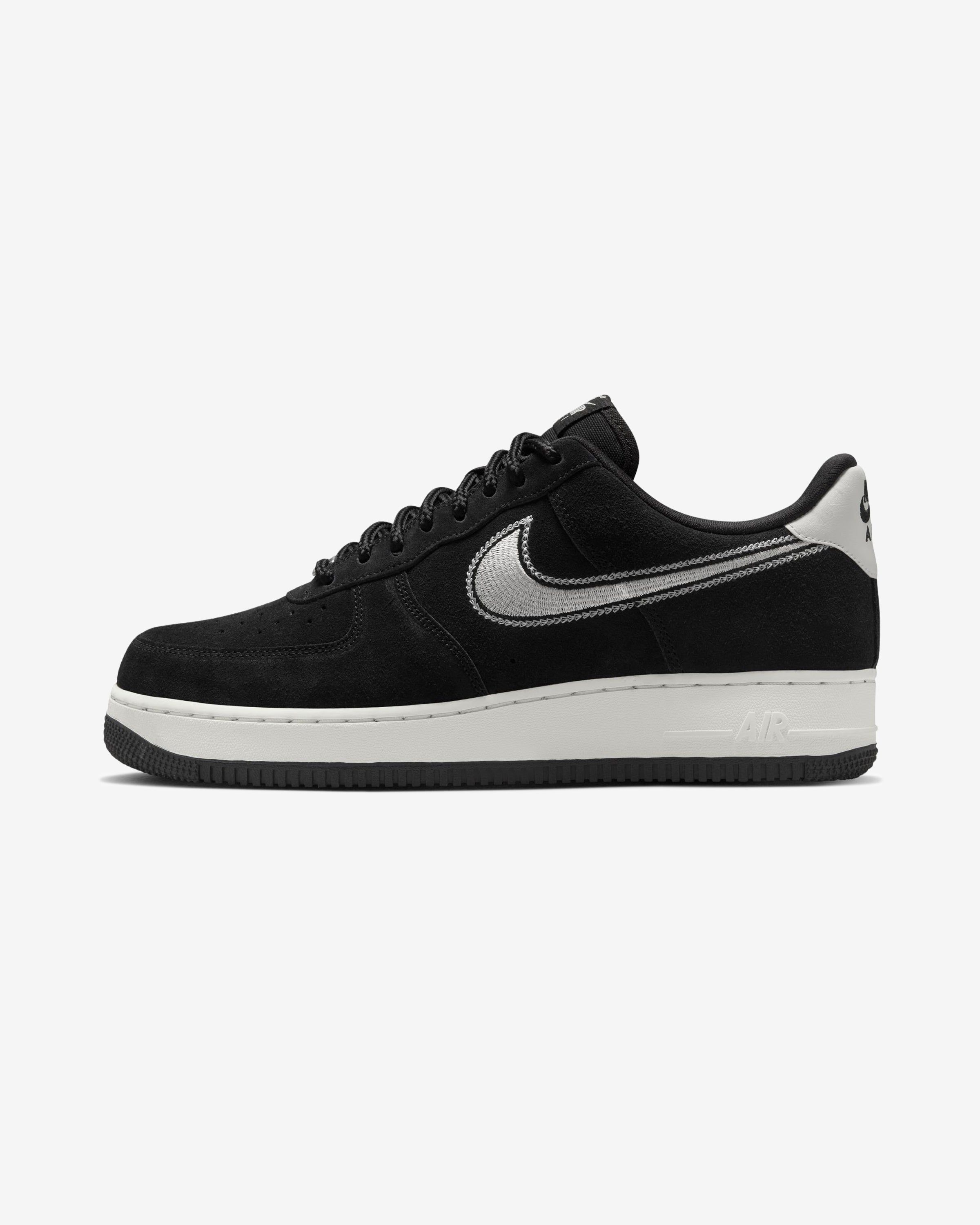 NIKE AIR FORCE 1 '07 LV8 - BLACK/ SAIL