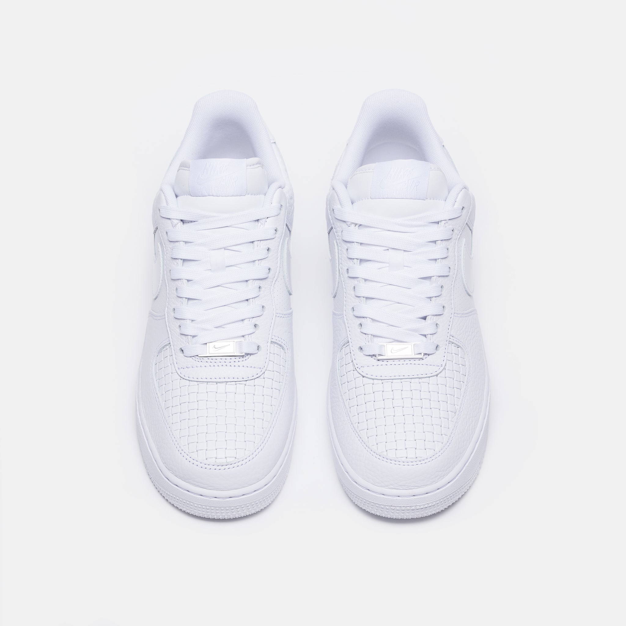 Air Force 1 '07 LX Sneaker in White/White