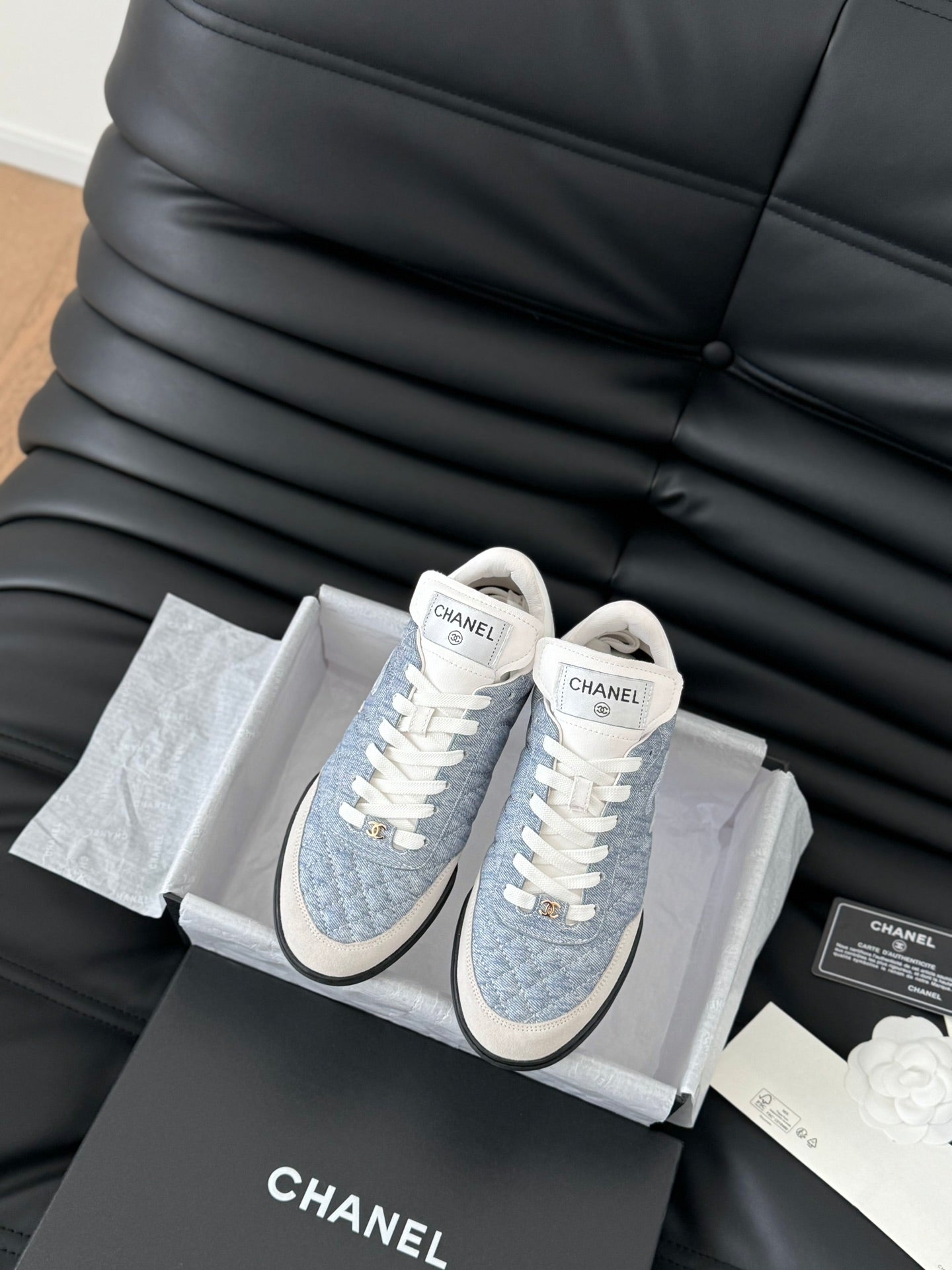 CC SNEAKER IN LIGHT BLUE MIX WHITE EMBROIDERED LAMBSKIN、mysite、Cacoeks