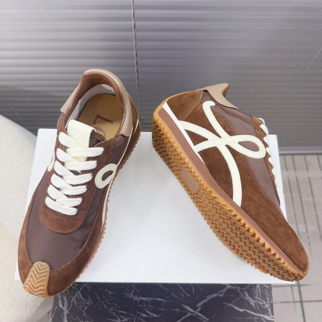 BALLET RUNNER 2.0 IN CHOCOLATE BROWN SUEDE AND LYCRA FABRIC、mysite、Cacoeks