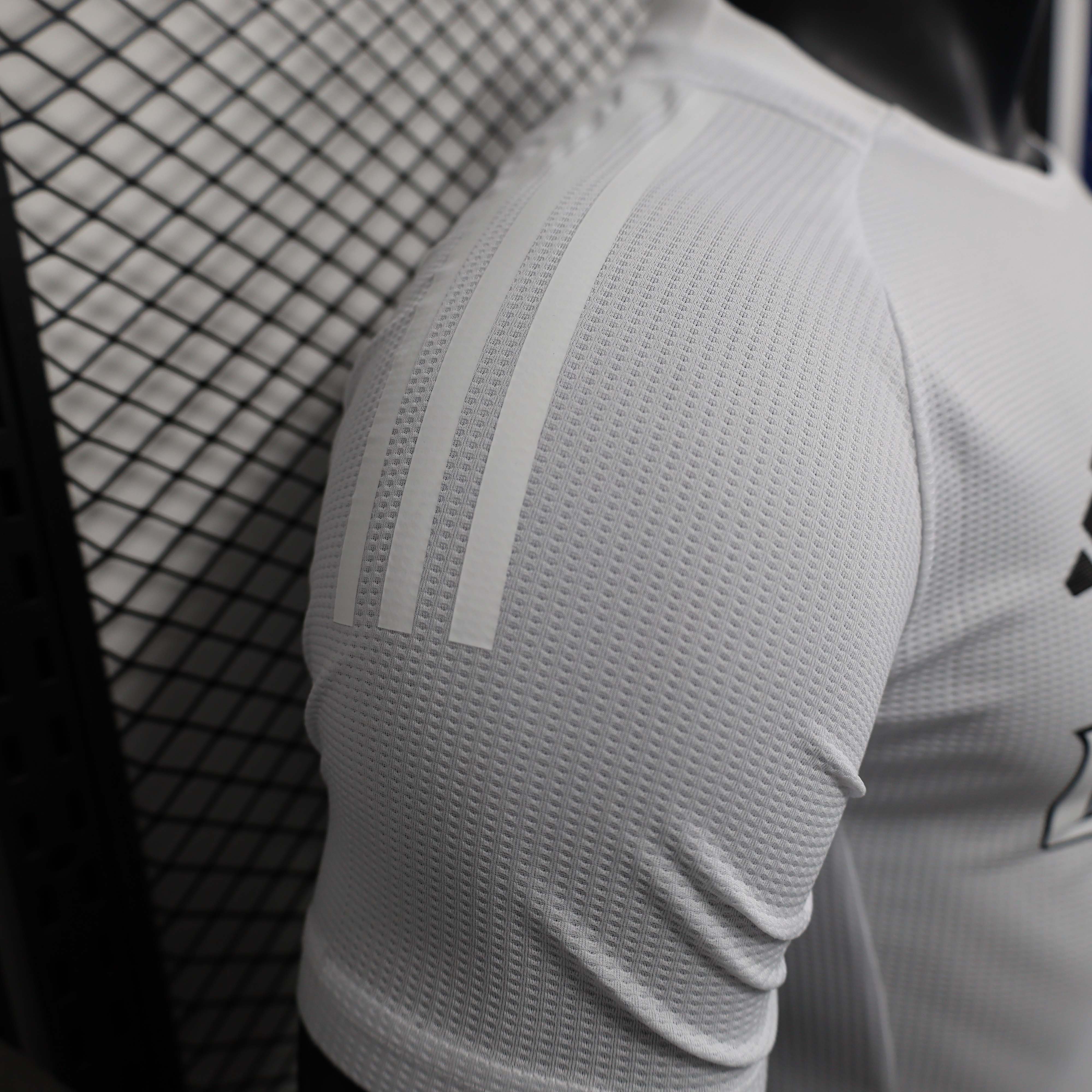 2025/2026 Player Version Arsenal Special Edition White Football Shirt 1:1 Thai Quality:football jersey mysite: unitedjerseyfootball 邓江浪:football