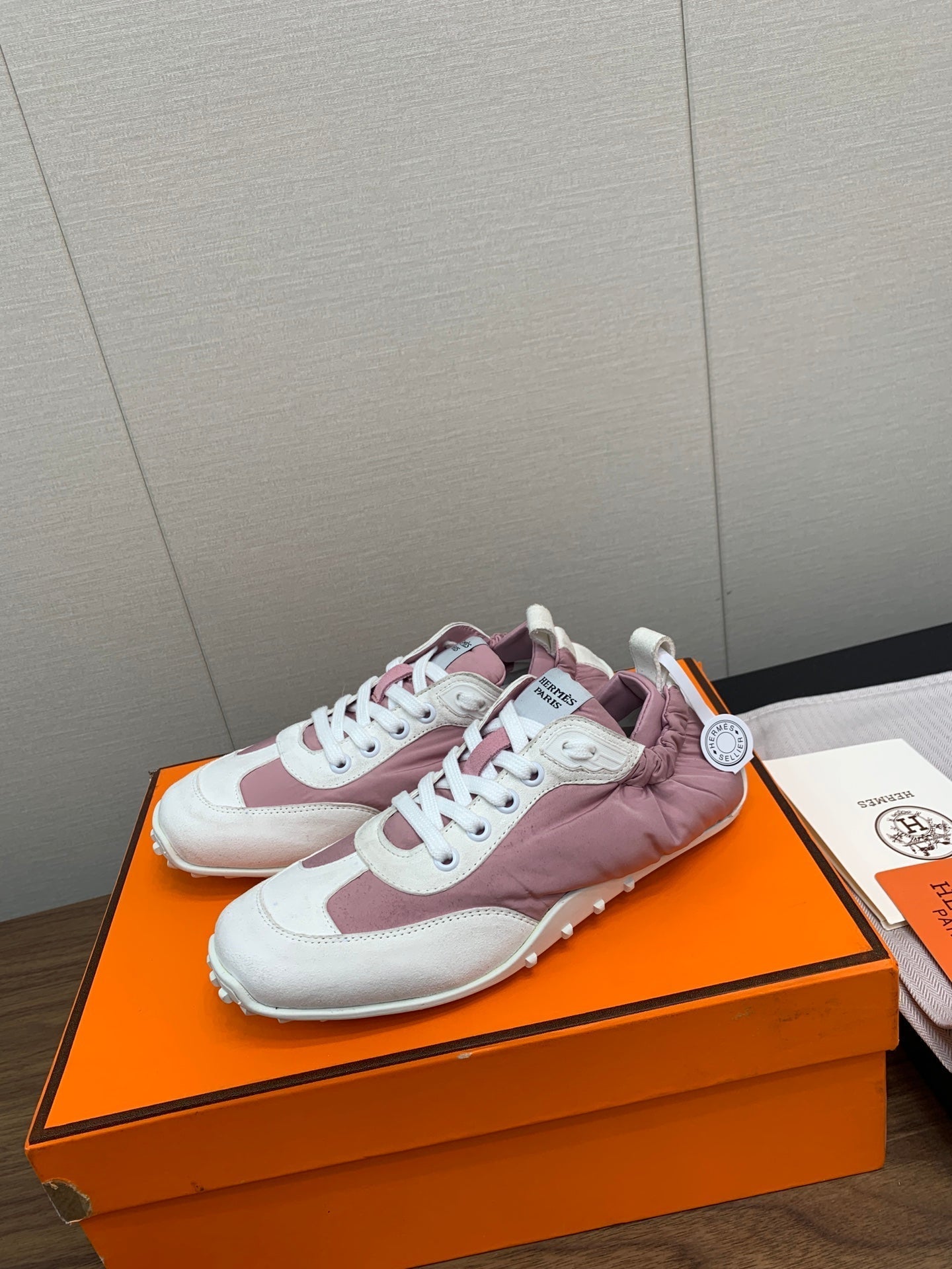 SKATEBOARD SHOES LIGHT GRAY MIX DARK PINK CALFSKIN、mysite、Cacoeks