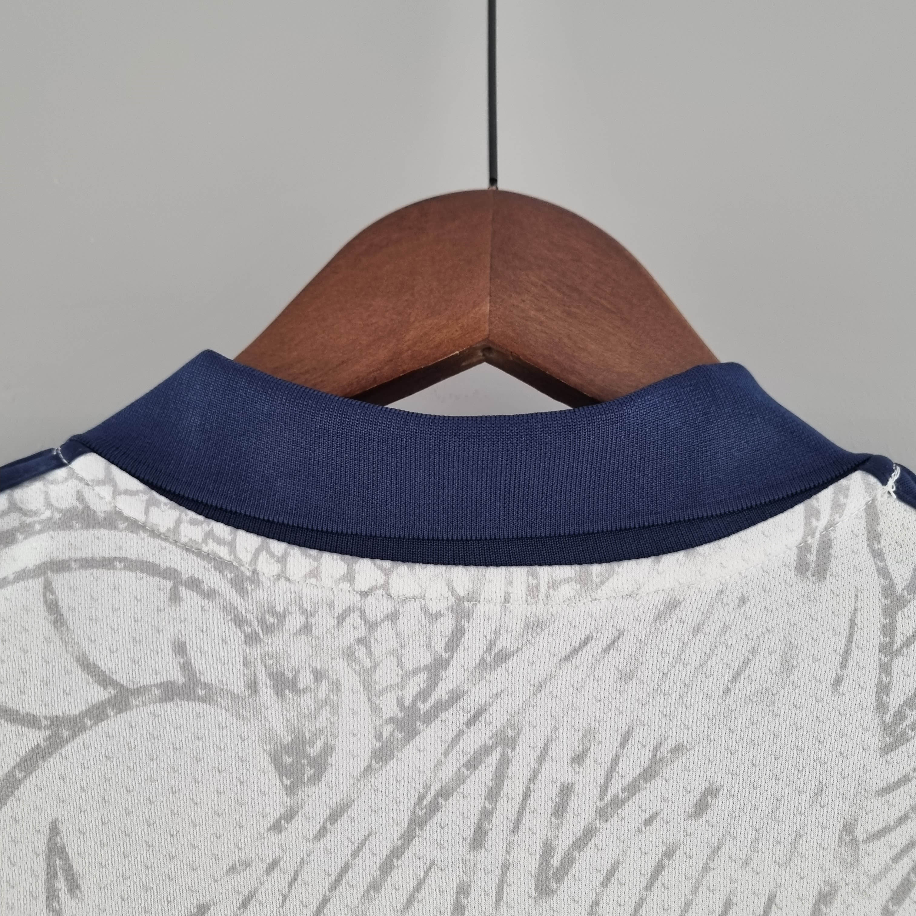 2022/2023 Real Madrid Chinese Dragon Football Shirt White:football jersey mysite: unitedjerseyfootball 邓江浪:football