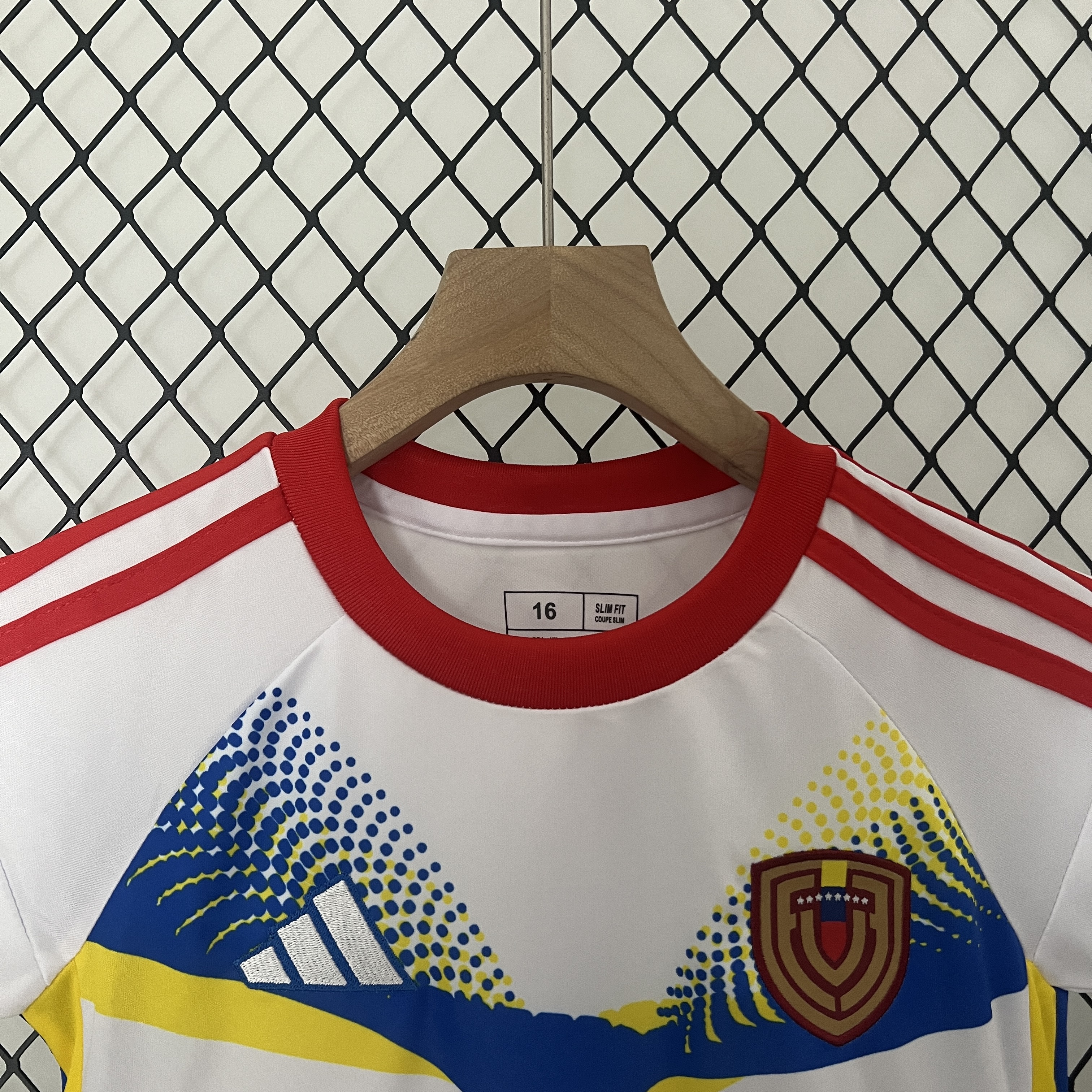 Higojerseys-Venezuela 2024 Away Stadium Kids Kit