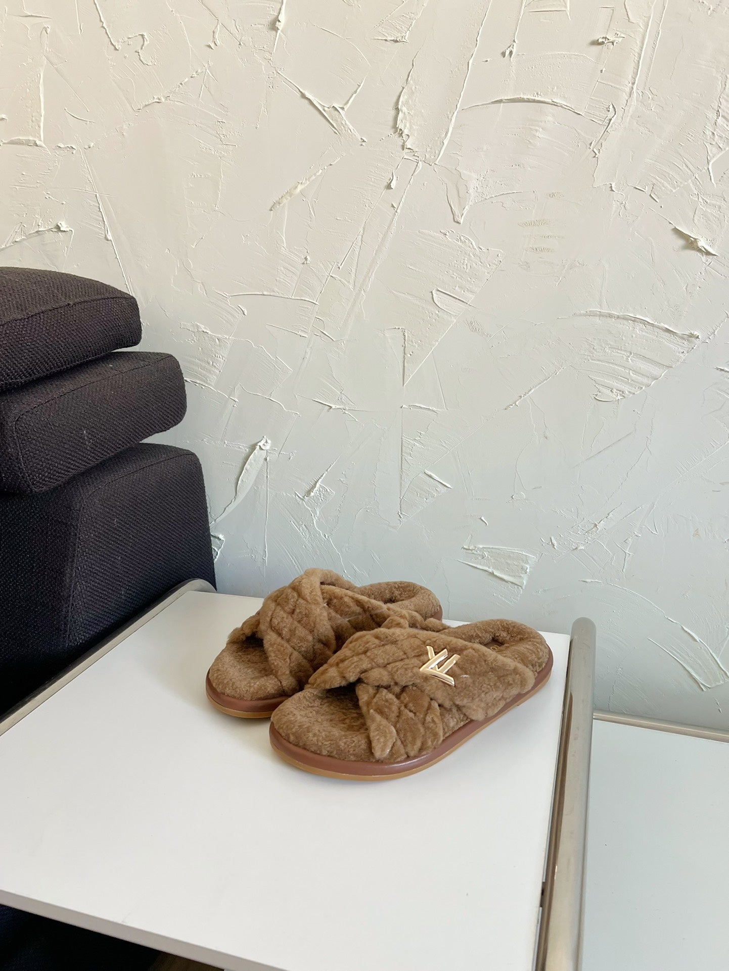 LV BLISS COMFORT MULE IN CHOCOLATE BROWN SHEARLING、mysite、Cacoeks