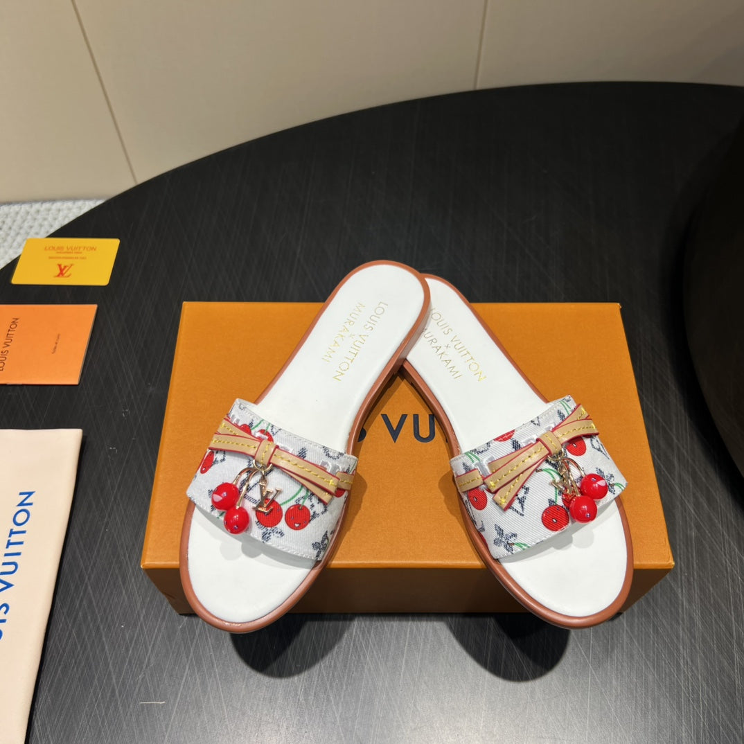 LV SLIDE SANDALS 25S IN WHITE DENIM AND CALFSKIN WITH CHERRY BLOSSOM BUCKLE、mysite、Cacoeks