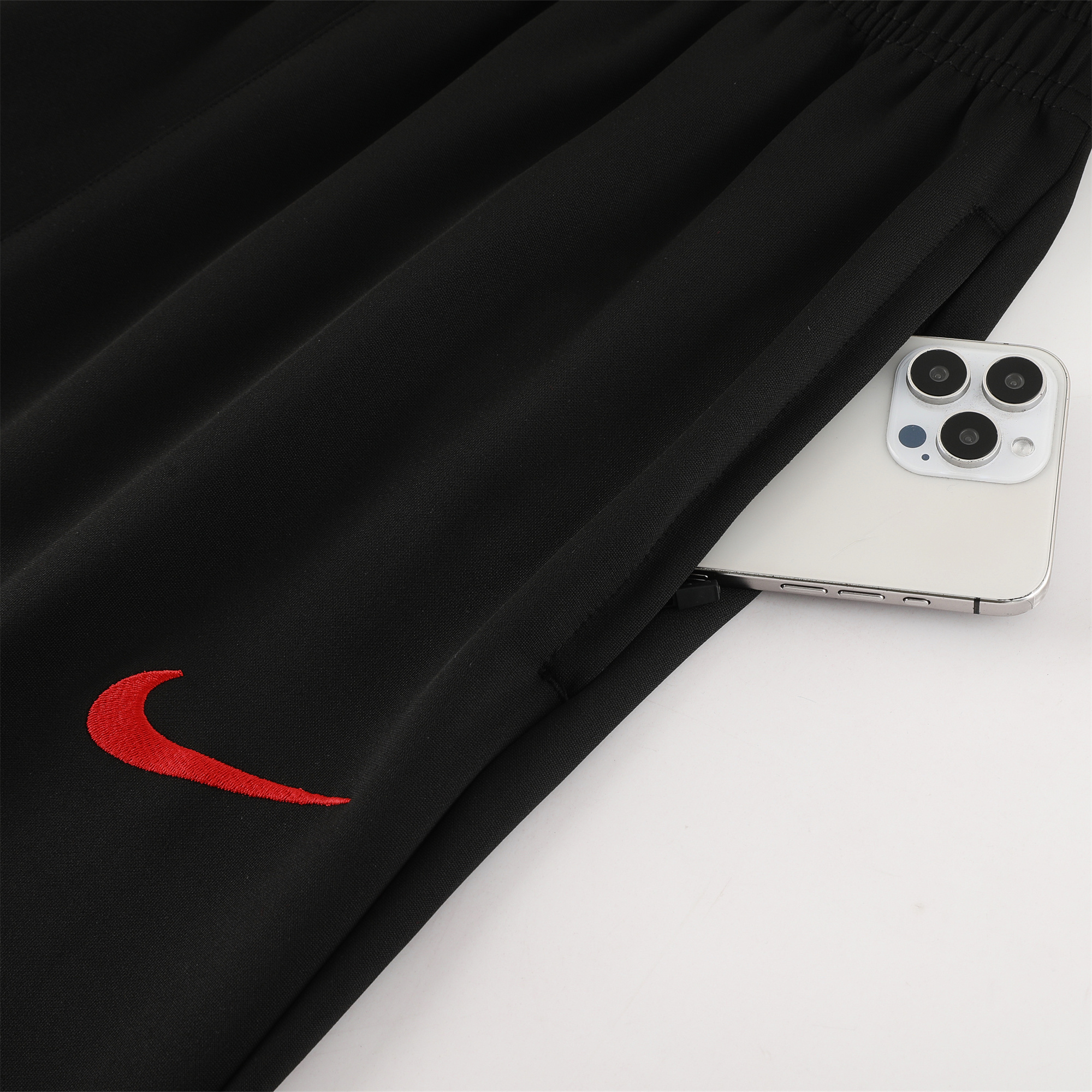 ManixJersey.com | Liver.pool 24-25 Jacket Training Tracksuit - White -Customize Name, Number and Patch | Worldwide Shipping