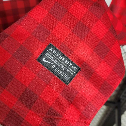 ManixJersey.com | Retro Manchester United 12-13 Home Stadium Jersey -Customize Name, Number and Patch | Worldwide Shipping