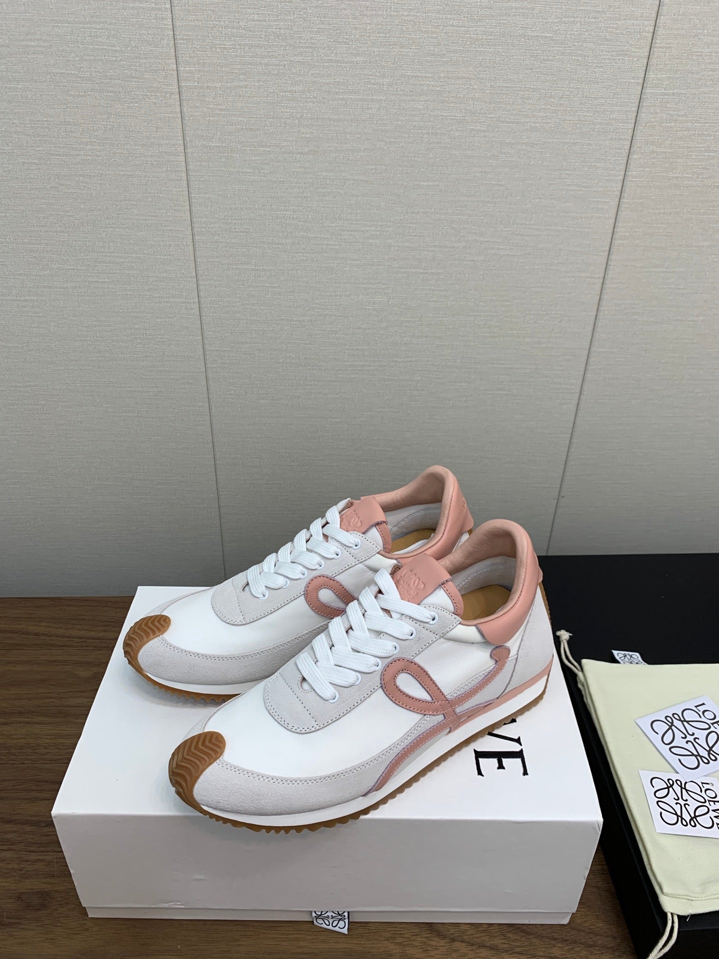 LW FLOW RUNNER SNEAKER WHITE-PEACHY SUEDE、mysite、Cacoeks