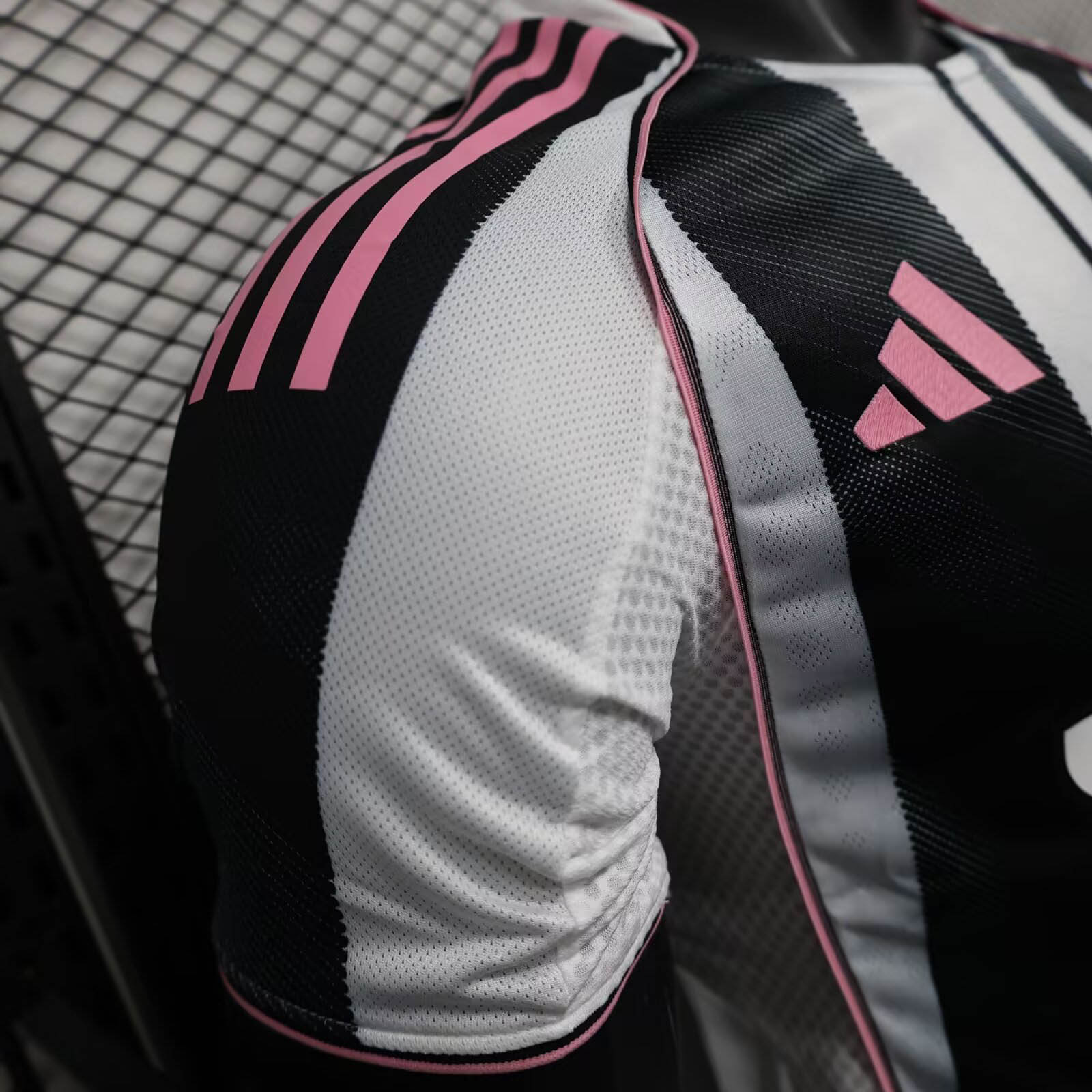 2025/2026 Player Version Juventus Home Football Shirt 1:1 Thai Quality(There Are Sponsors):football jersey mysite: unitedjerseyfootball 邓江浪:football