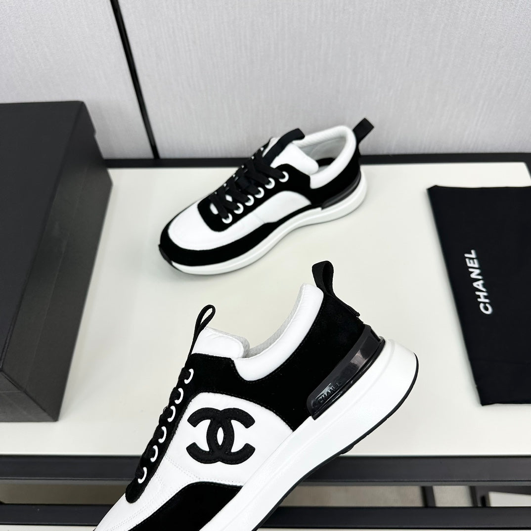 SNEAKER IN BLACK SUEDE AND WHITE CALFSKIN、mysite、Cacoeks
