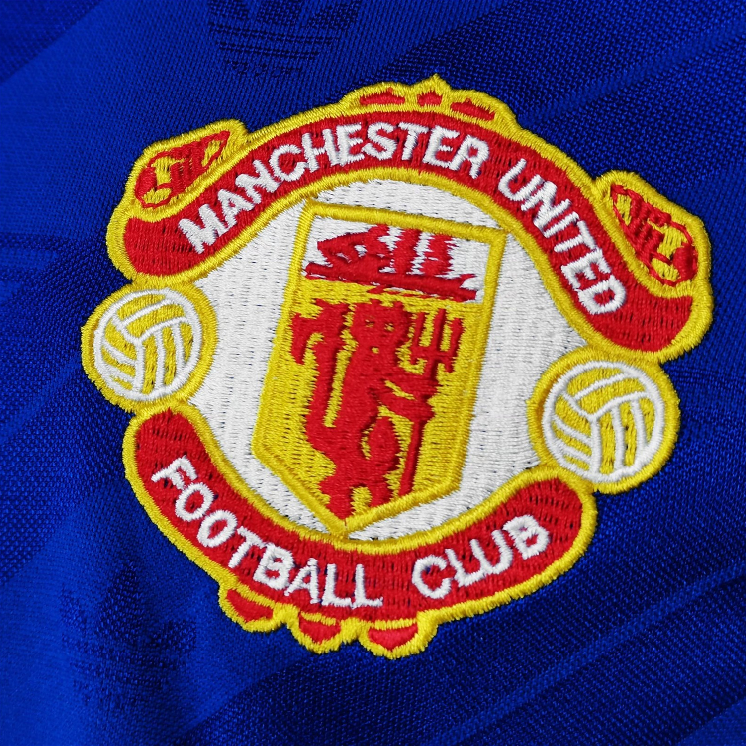 ManixJersey.com | Retro Manchester United 86-88 Third Long Sleeve Jersey -Customize Name, Number and Patch | Worldwide Shipping