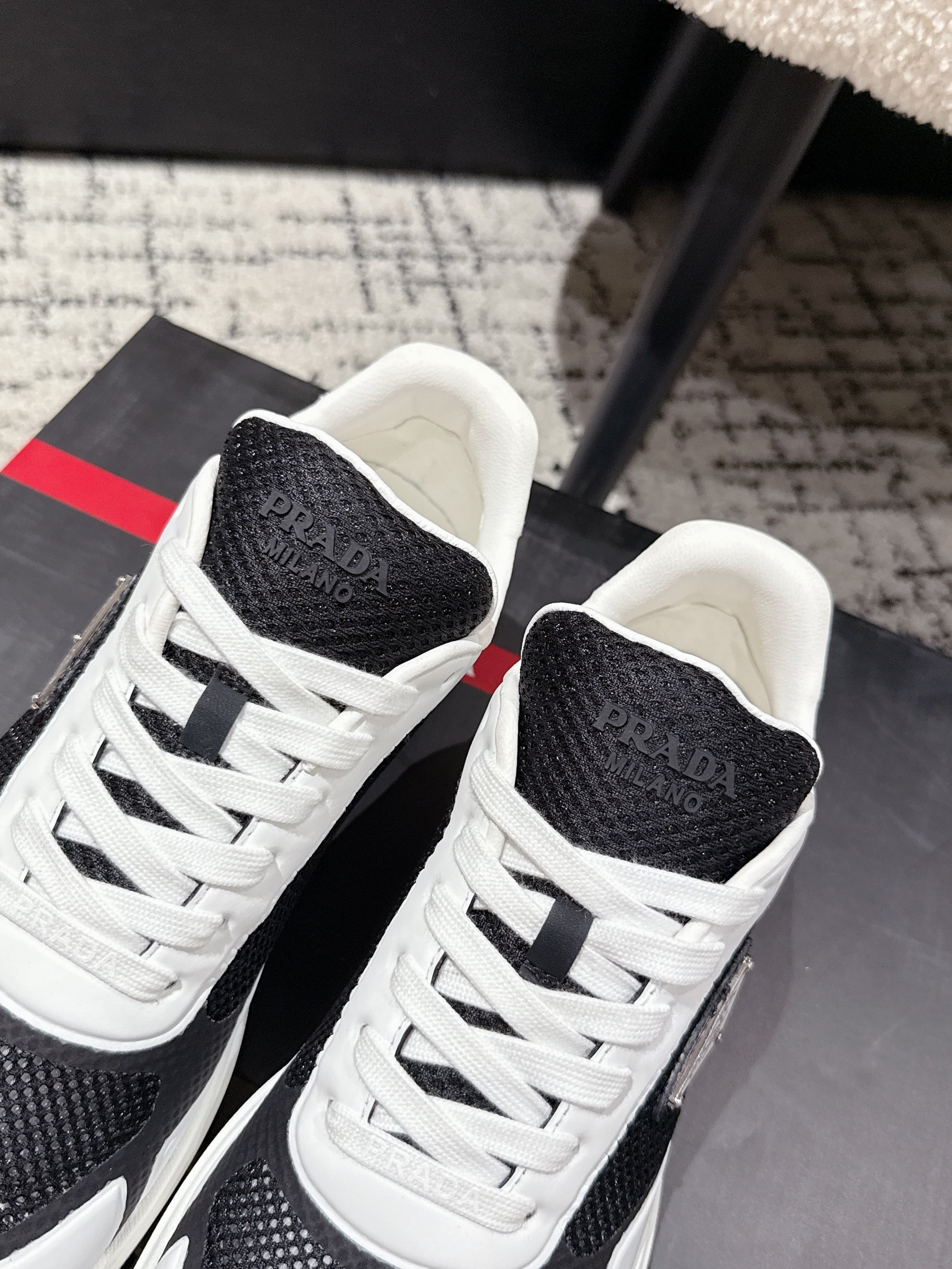 PRADA 25S MEN SNEAKERS IN BLACK AND WHITE CANVAS、mysite、Cacoeks