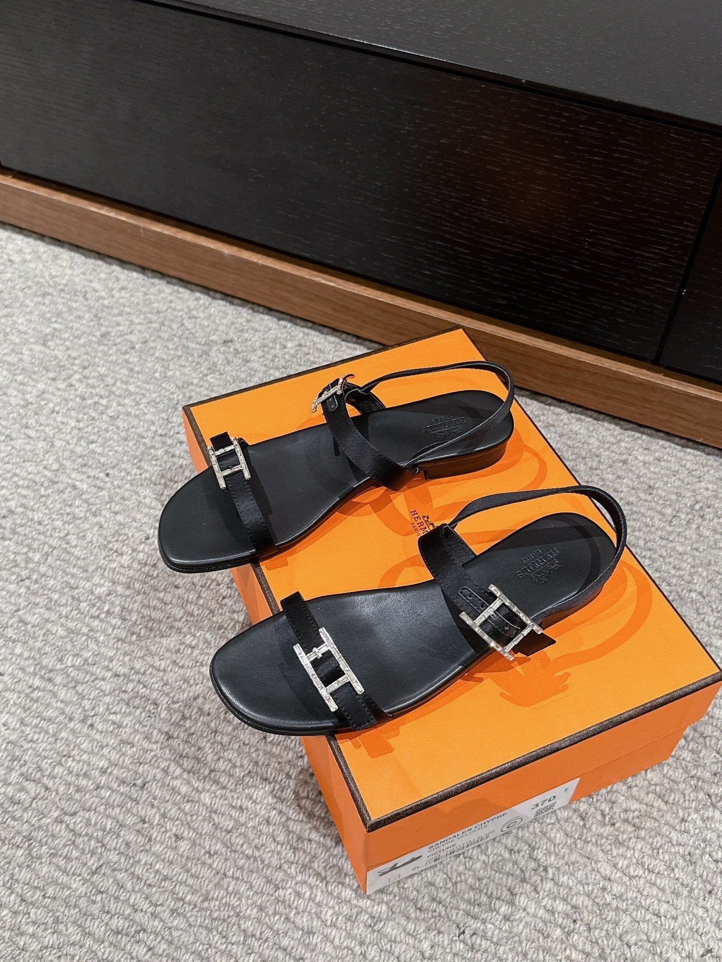 BUCKLE SANDAL BLACK CALFSKIN、mysite、Cacoeks