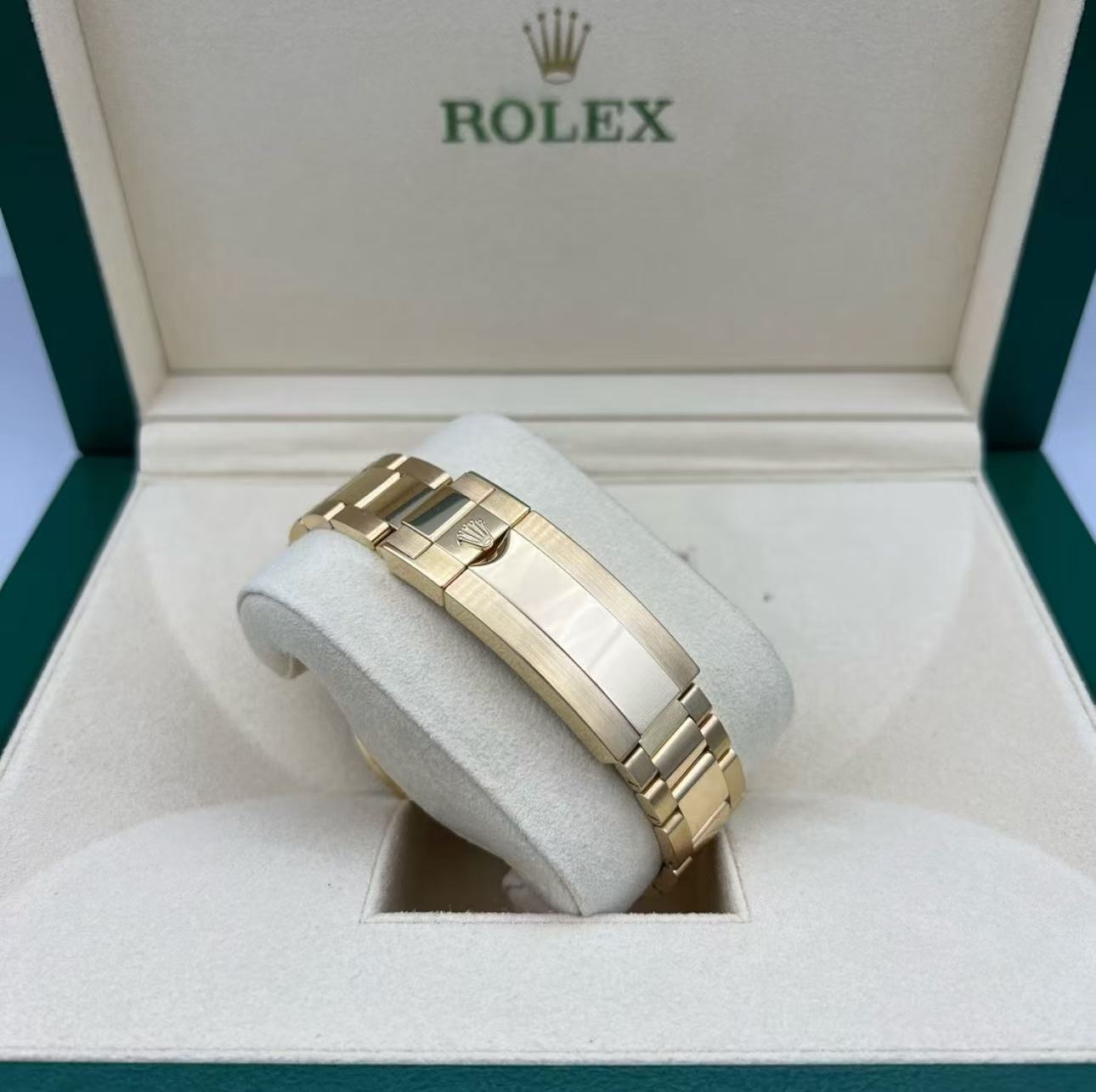 Rolex Sea-Dweller 43mm Two Tone Super CloneSwiss Replica Watch Ref 126603 3235 SwissMovement