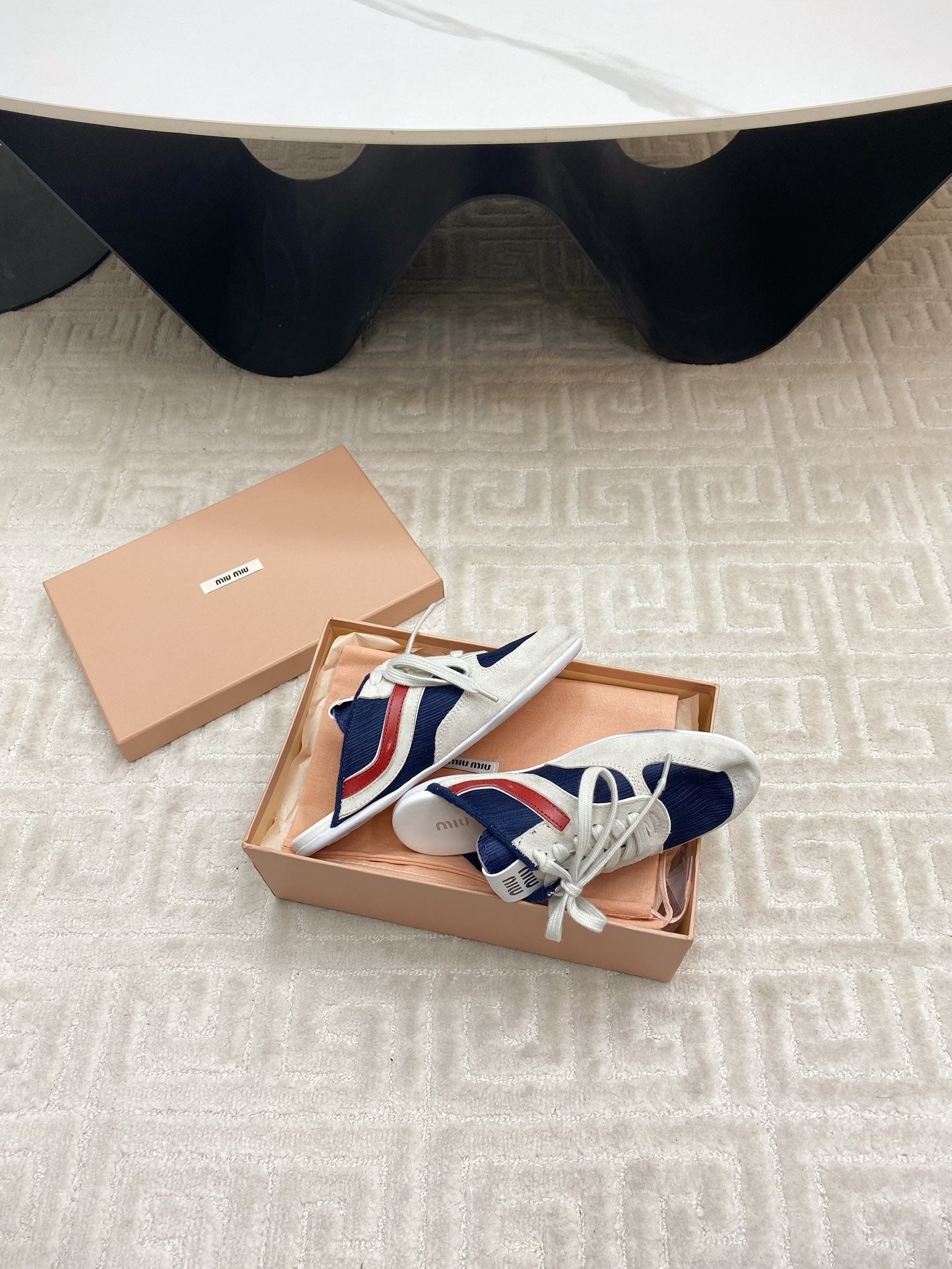 SNEAKER MULES IN NAVY MESH AND BEIGE SUEDE、mysite、Cacoeks