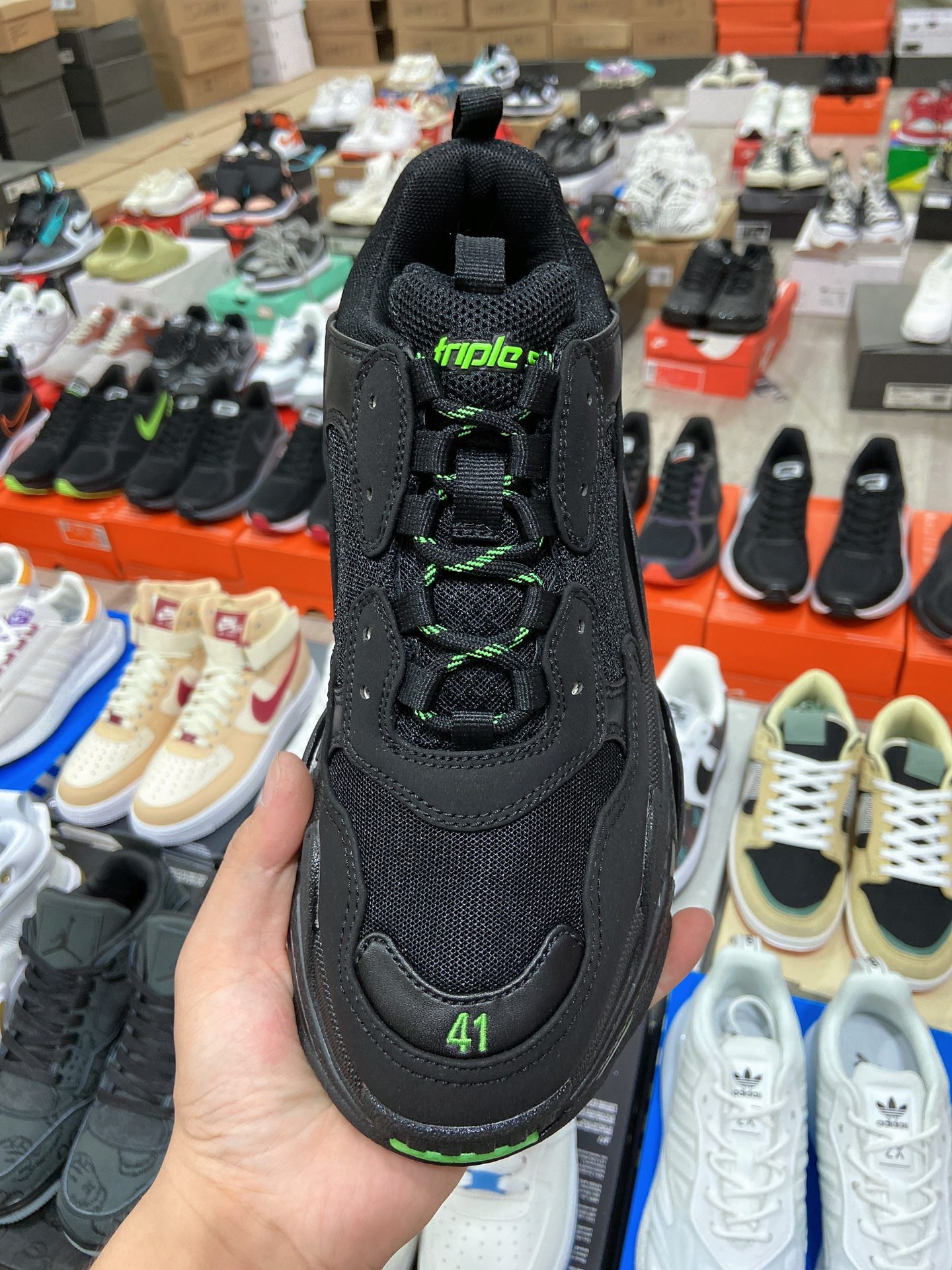 Balenciaga Triple S Sneaker in Black Glow Green、mysite、Cacoeks