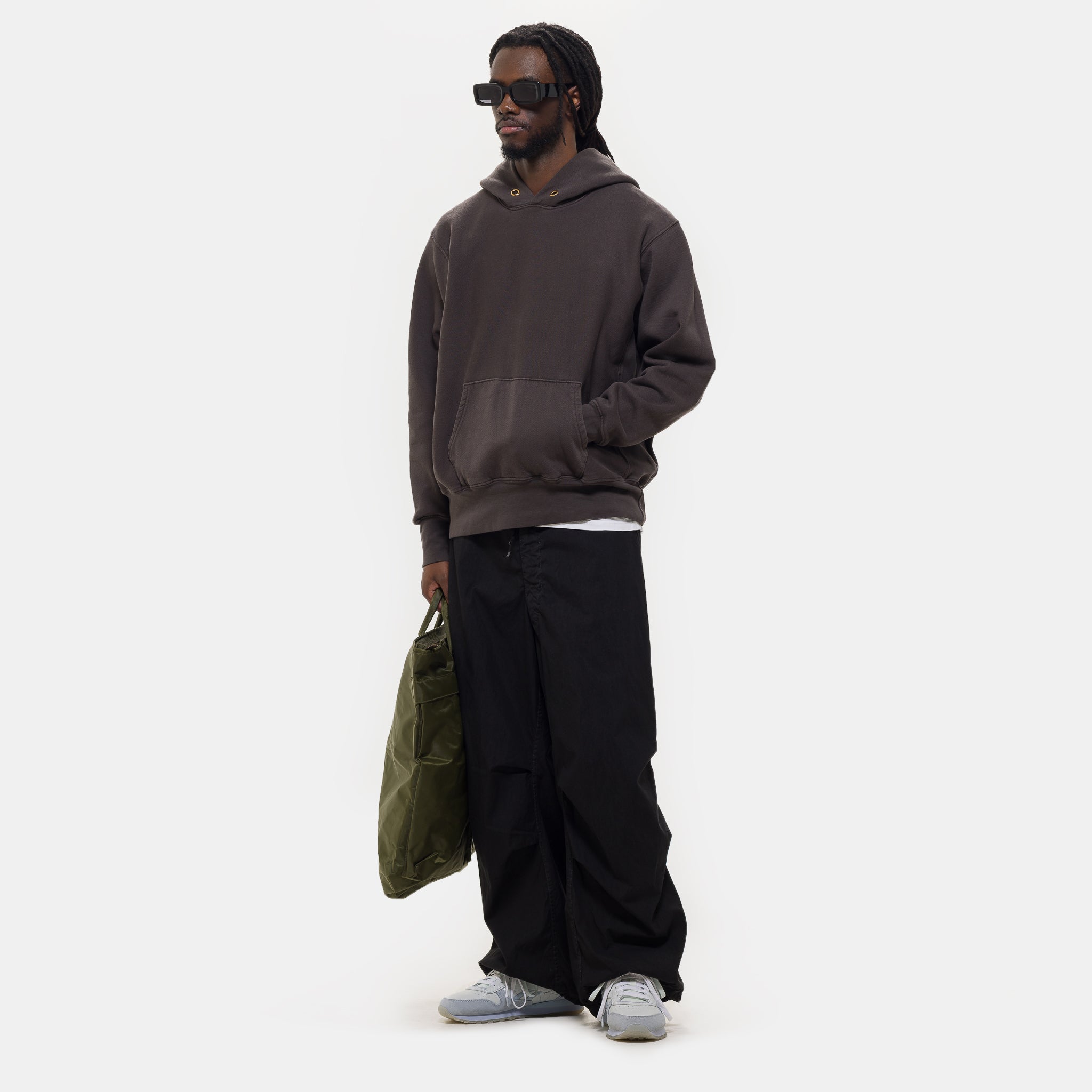 Heavyweight Hoodie in Vintage Black