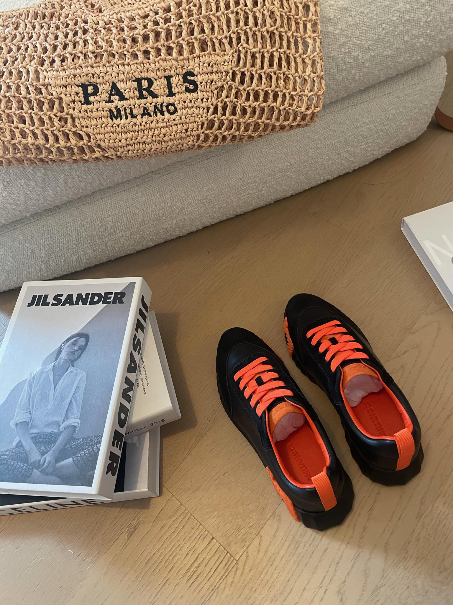 BOUNCING SNEAKERS BLACK CALFSKIN WITH ORANGE LACES、mysite、Cacoeks