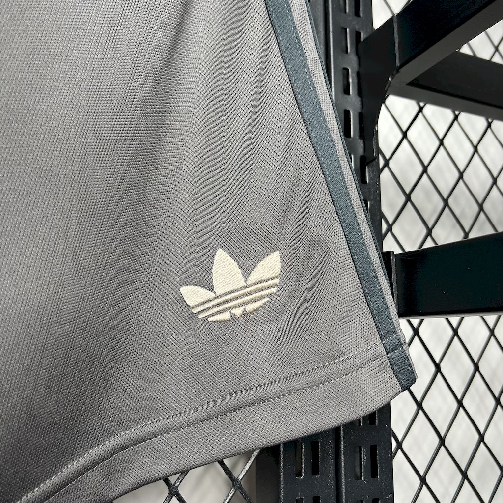 ManixJersey.com | Real Madrid 24-25 Third Shorts - Fans Version -Customize Name, Number and Patch | Worldwide Shipping