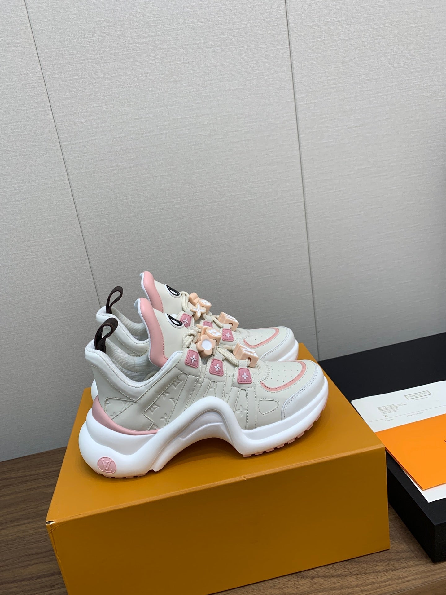 LV ARCHLIGHT SNEAKER BEIGE MIX LIGHT PINK、mysite、Cacoeks