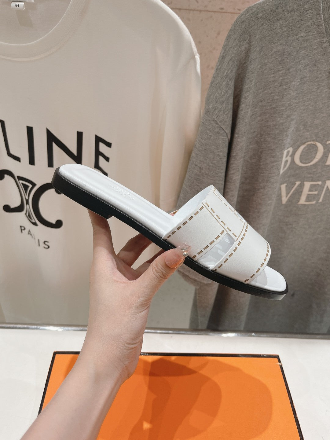 Idioma Sandal White Calfskin、mysite、Cacoeks