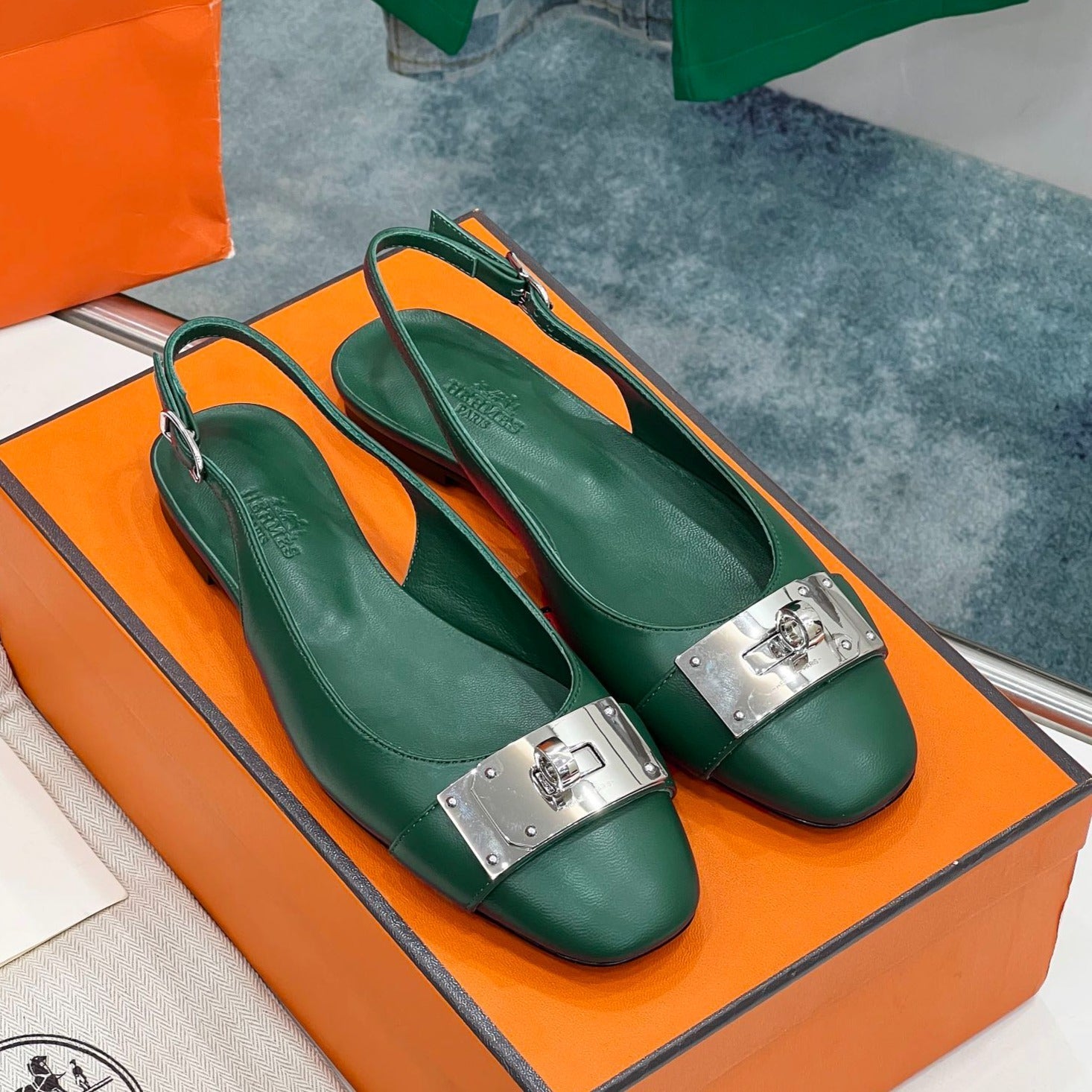 INNOCENTE SLINGBACK CASTLETON GREEN CALKSIN、mysite、Cacoeks