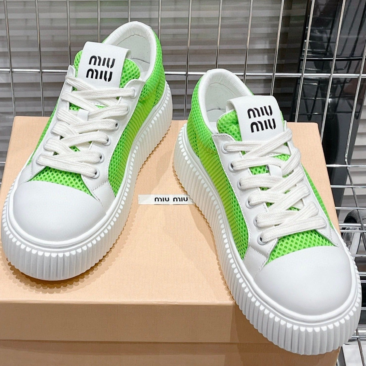 SNEAKERS THICK-SOLED SHAMROCK COLOR MESH COWHIDE、mysite、Cacoeks