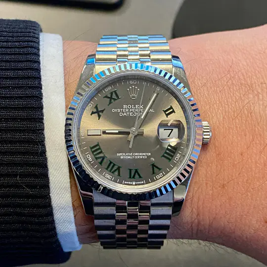 兼职  林炎: luxecystore