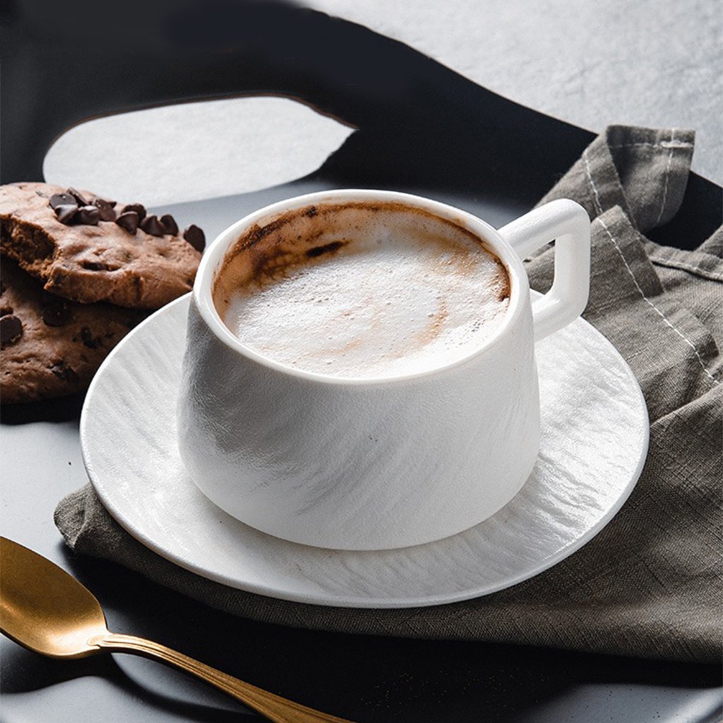 GEEK BAR-https://www.hot-toy.com/