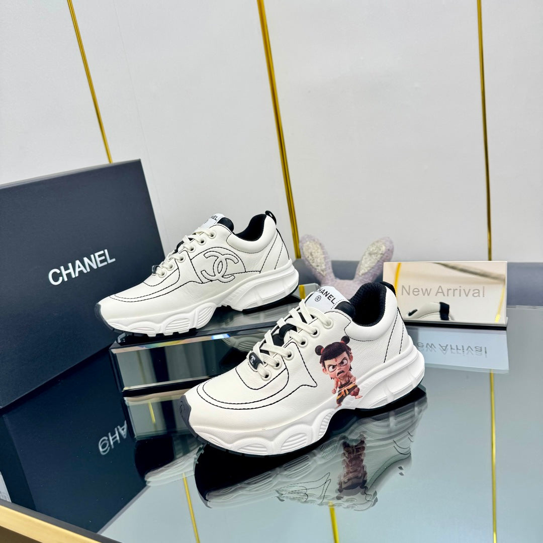 TRAINERS SNEAKER IN WHITE CALFSKIN WITH STICKER 238629、mysite、Cacoeks