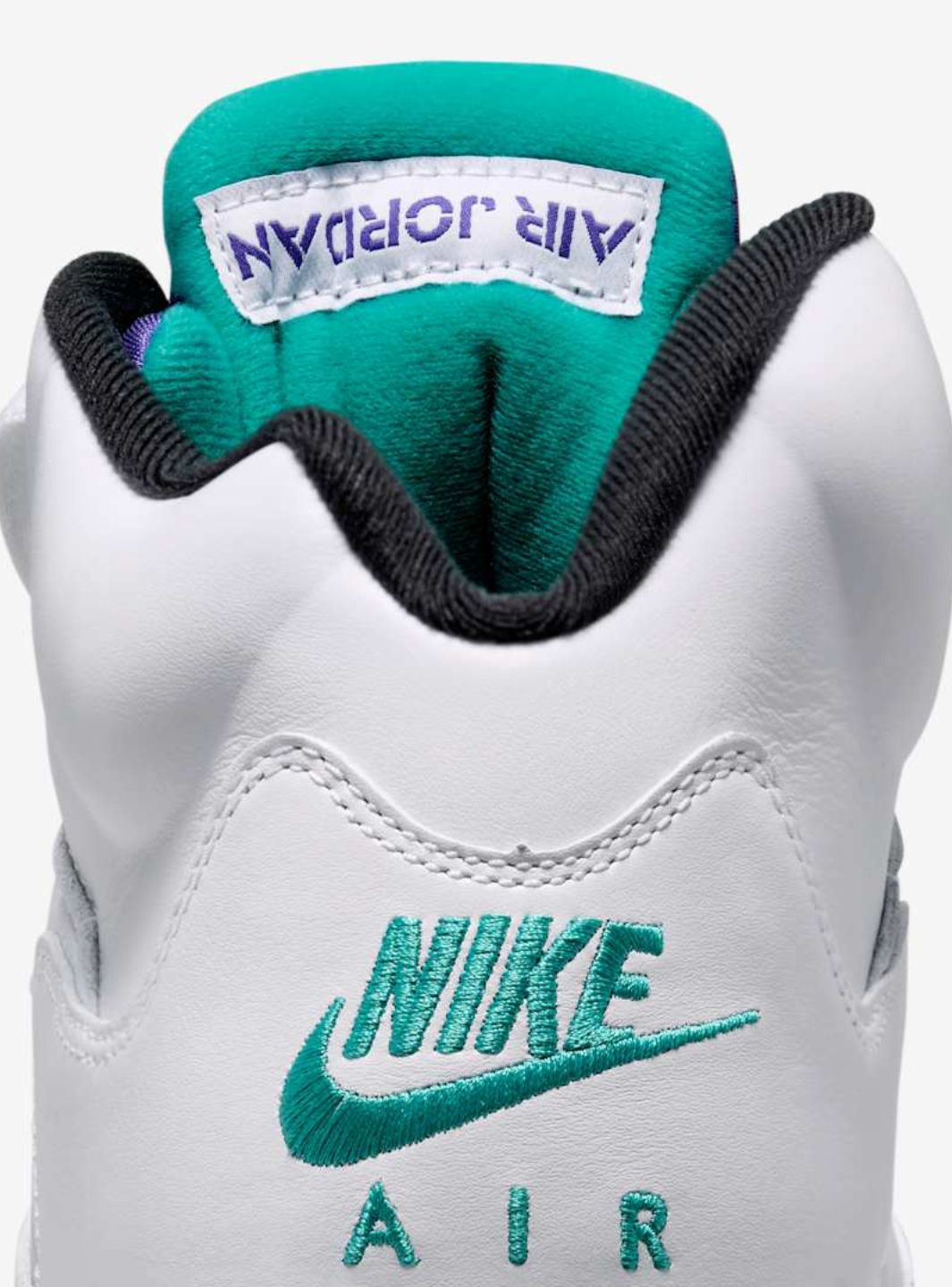 Air Jordan 5 Retro Grape (2025)、JORDAN、Cacoeks