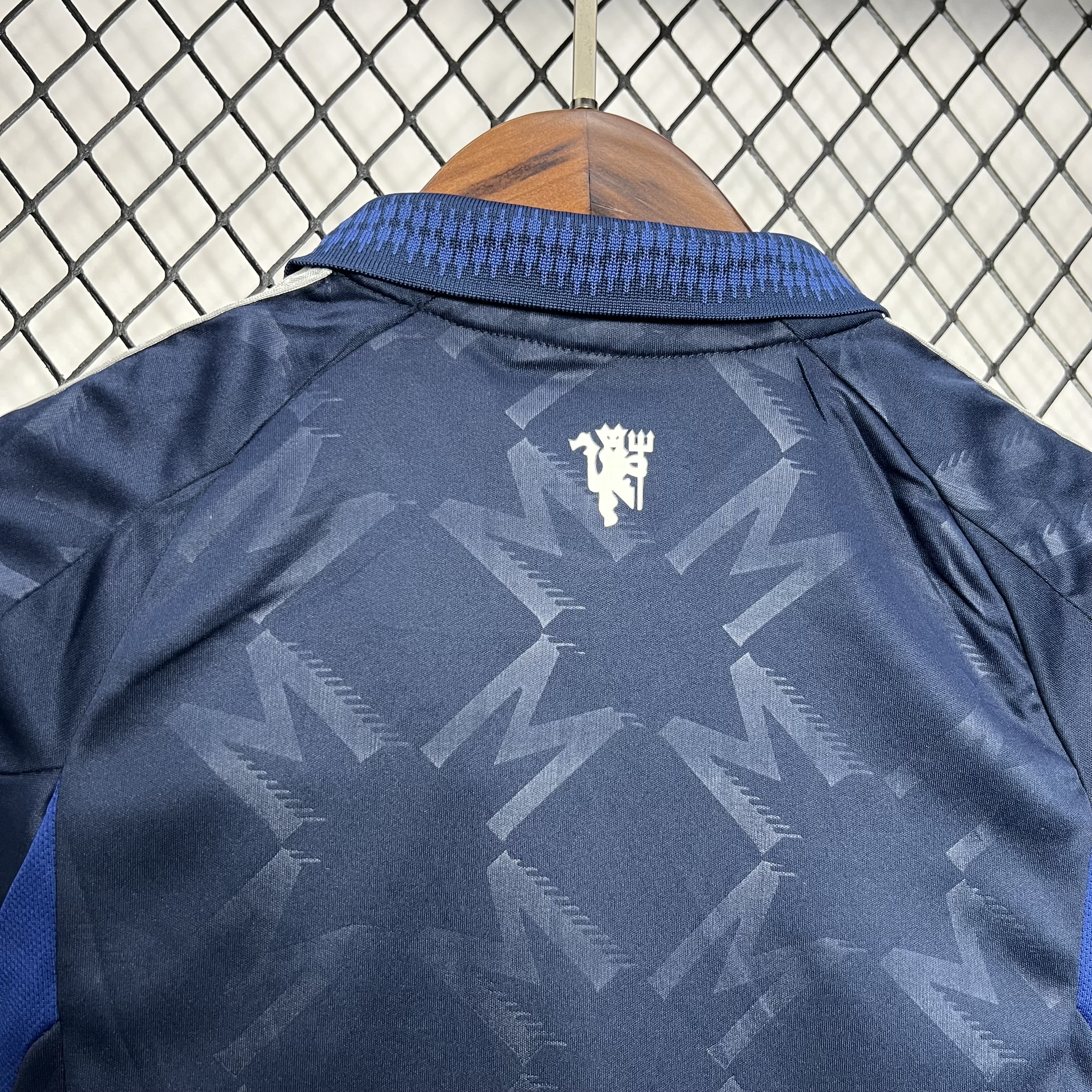 Higojerseys-Manchester United 24-25 Away Kids Kit