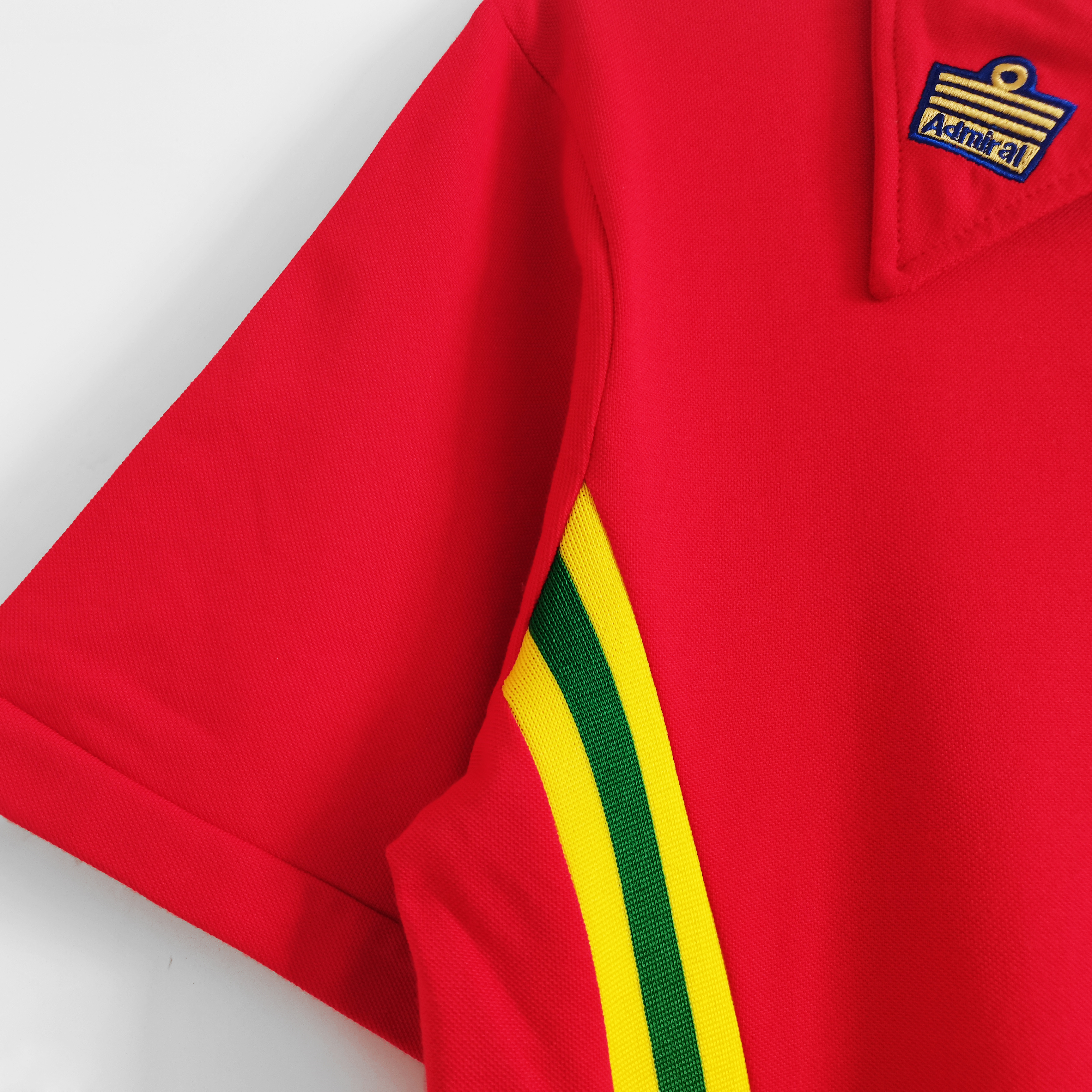 ManixJersey.com | Retro Wales 1976 Home Stadium Jersey -Customize Name, Number and Patch | Worldwide Shipping