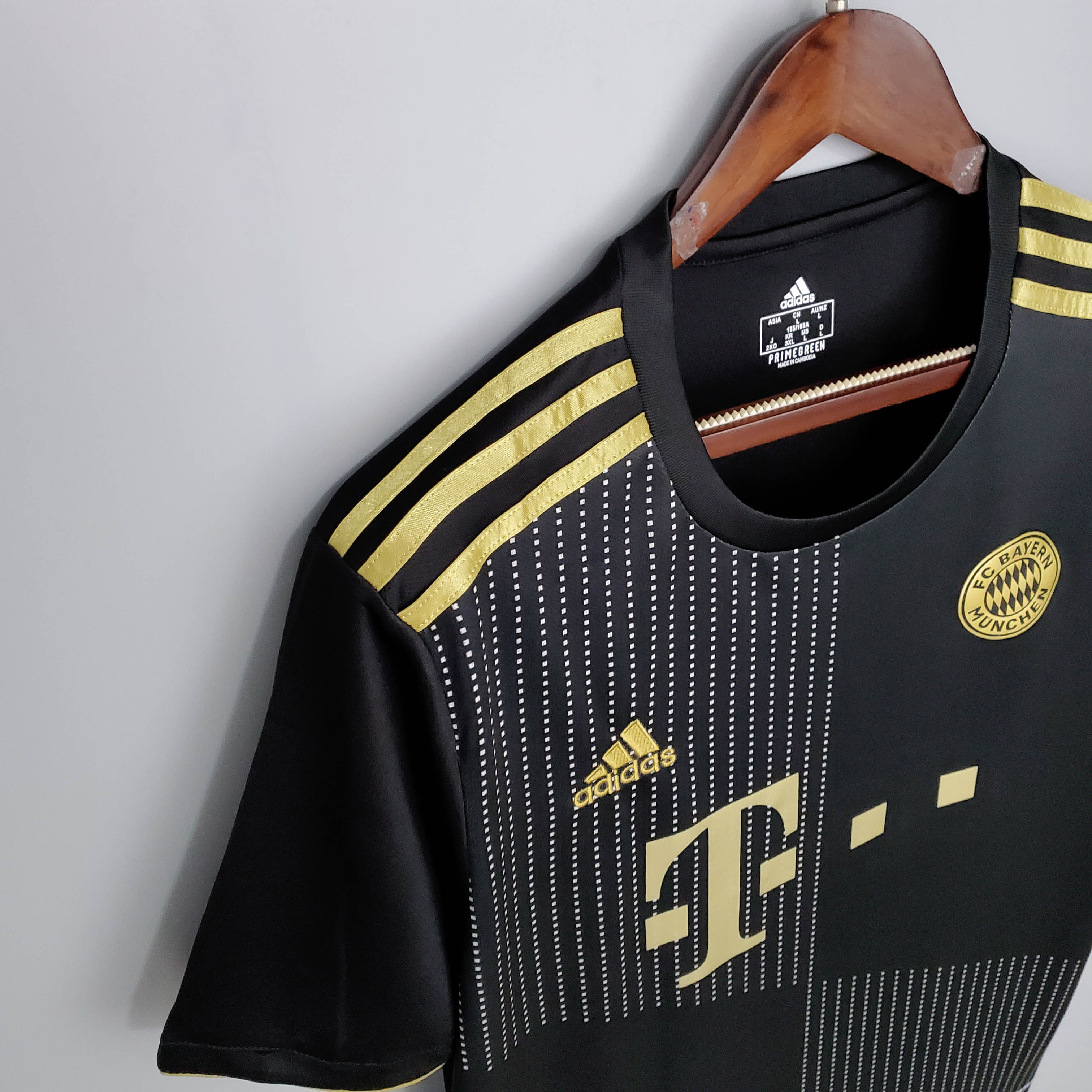 2021/2022 Football Jersey Bayern Munich Away 1:1 Thai Quality:football jersey mysite: unitedjerseyfootball 邓江浪:football
