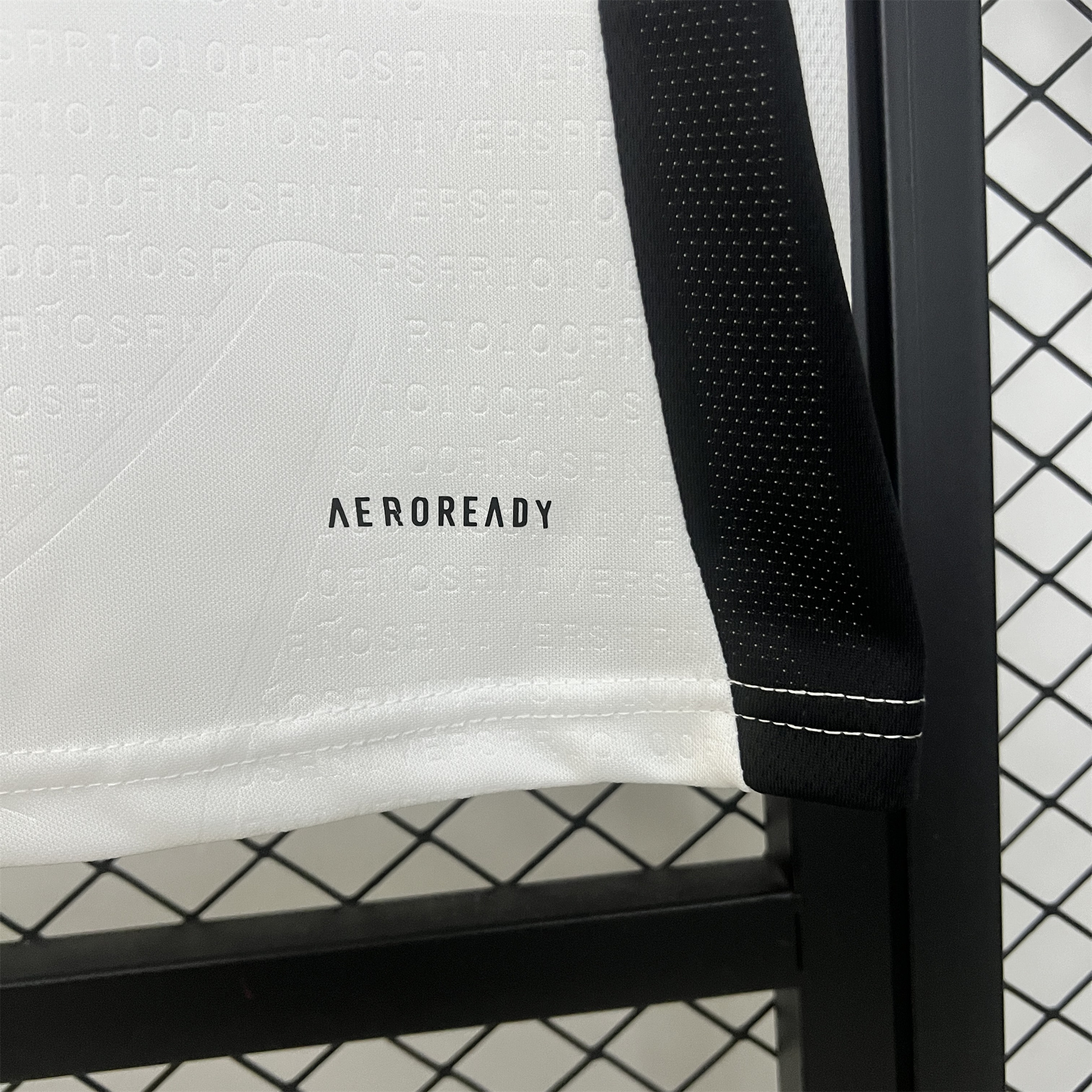 Higojerseys-Colo Colo 2025 Home Jersey - Fans Version