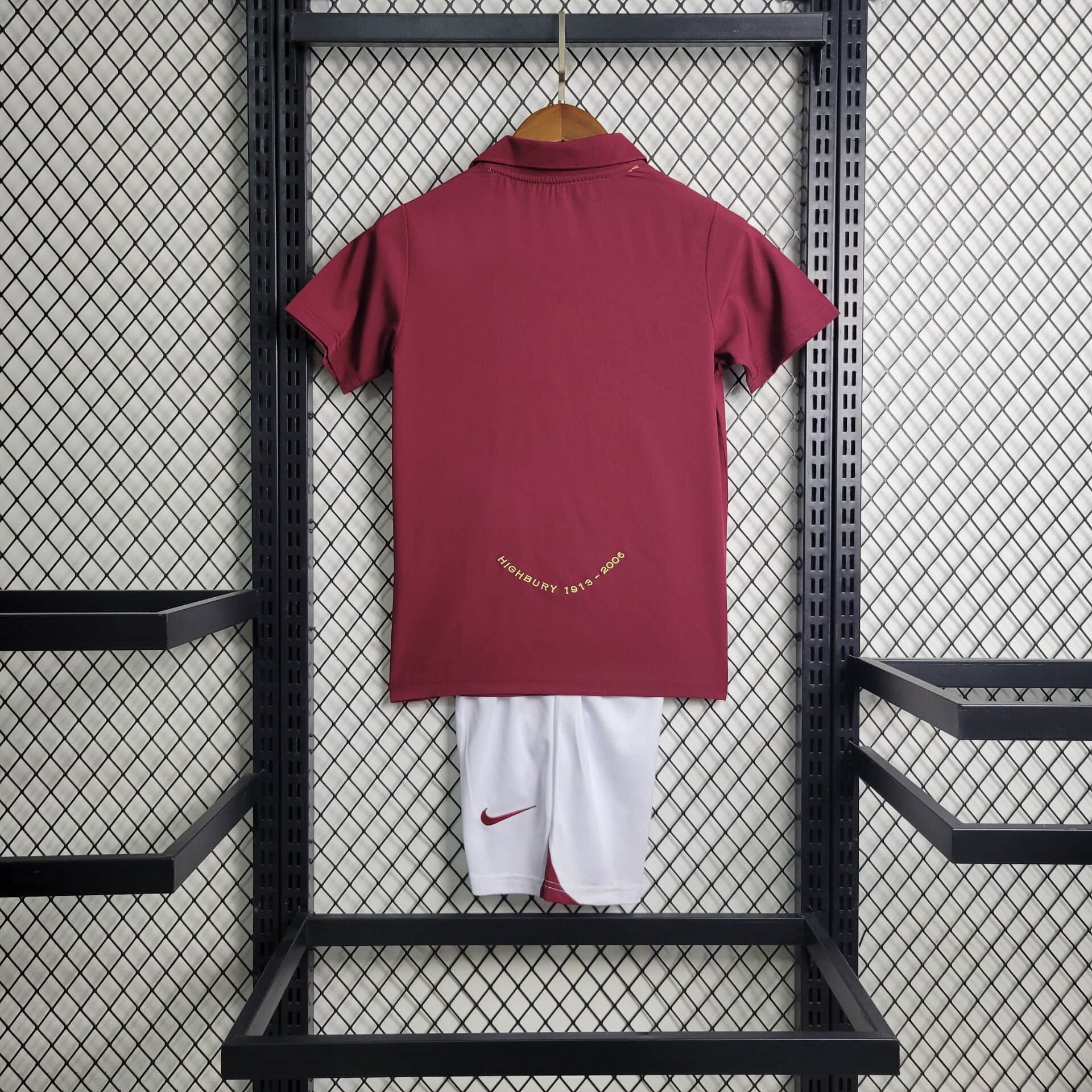 ManixJersey.com | Retro Arsenal 2005-06 Home Stadium Kids Kit -Customize Name, Number and Patch | Worldwide Shipping