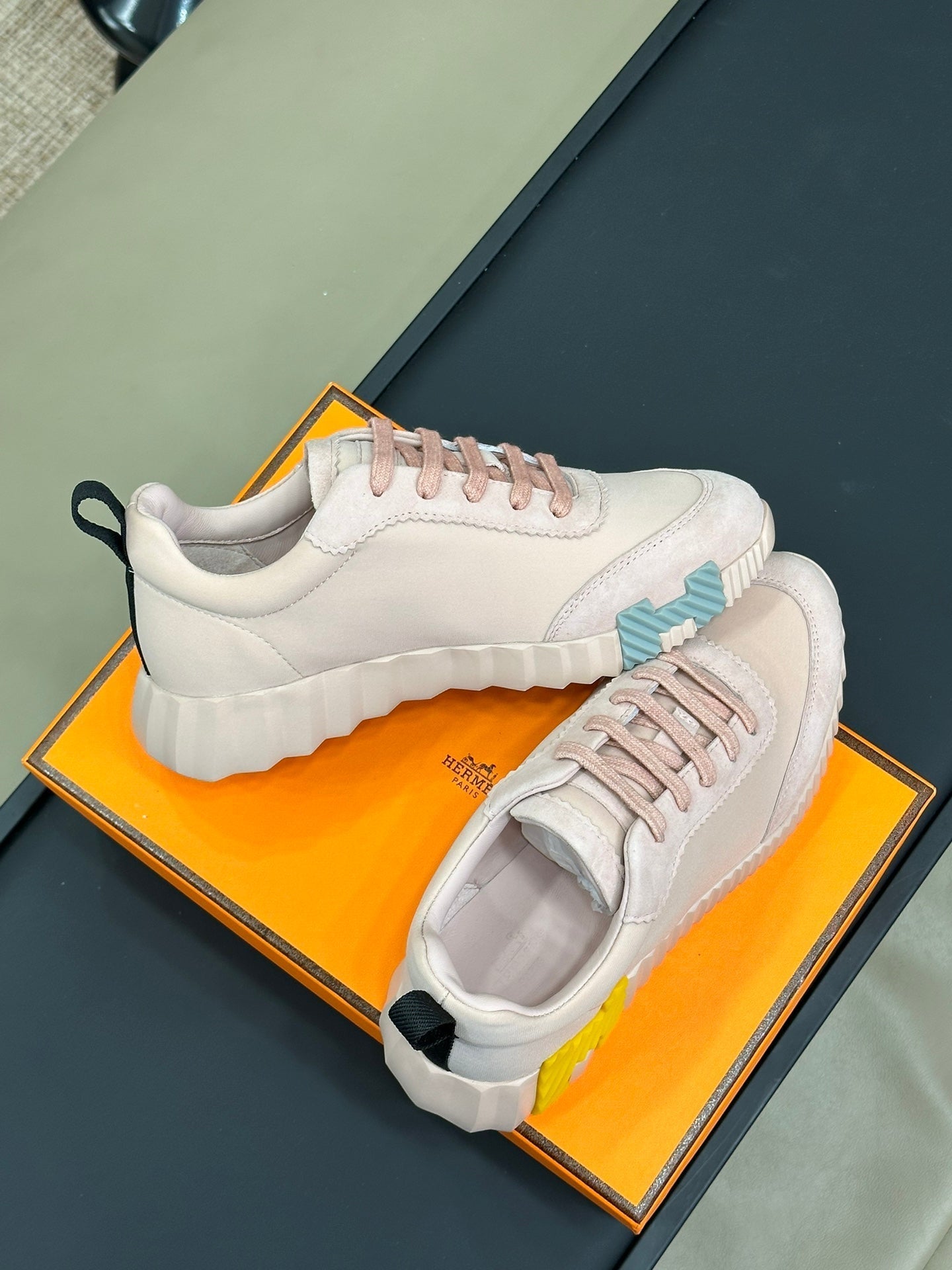 BOUNCING SNEAKERS LIGHT PINK CALFSKIN、mysite、Cacoeks