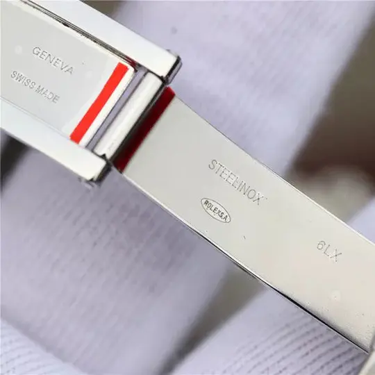 兼职  林炎: luxecystore