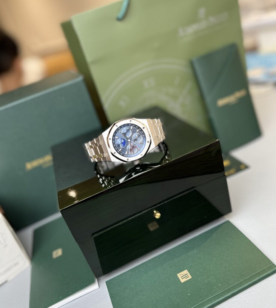 Đồng Hồ Audemars Piguet Royal Oak 26574ST Replica 11 Nam 41mm