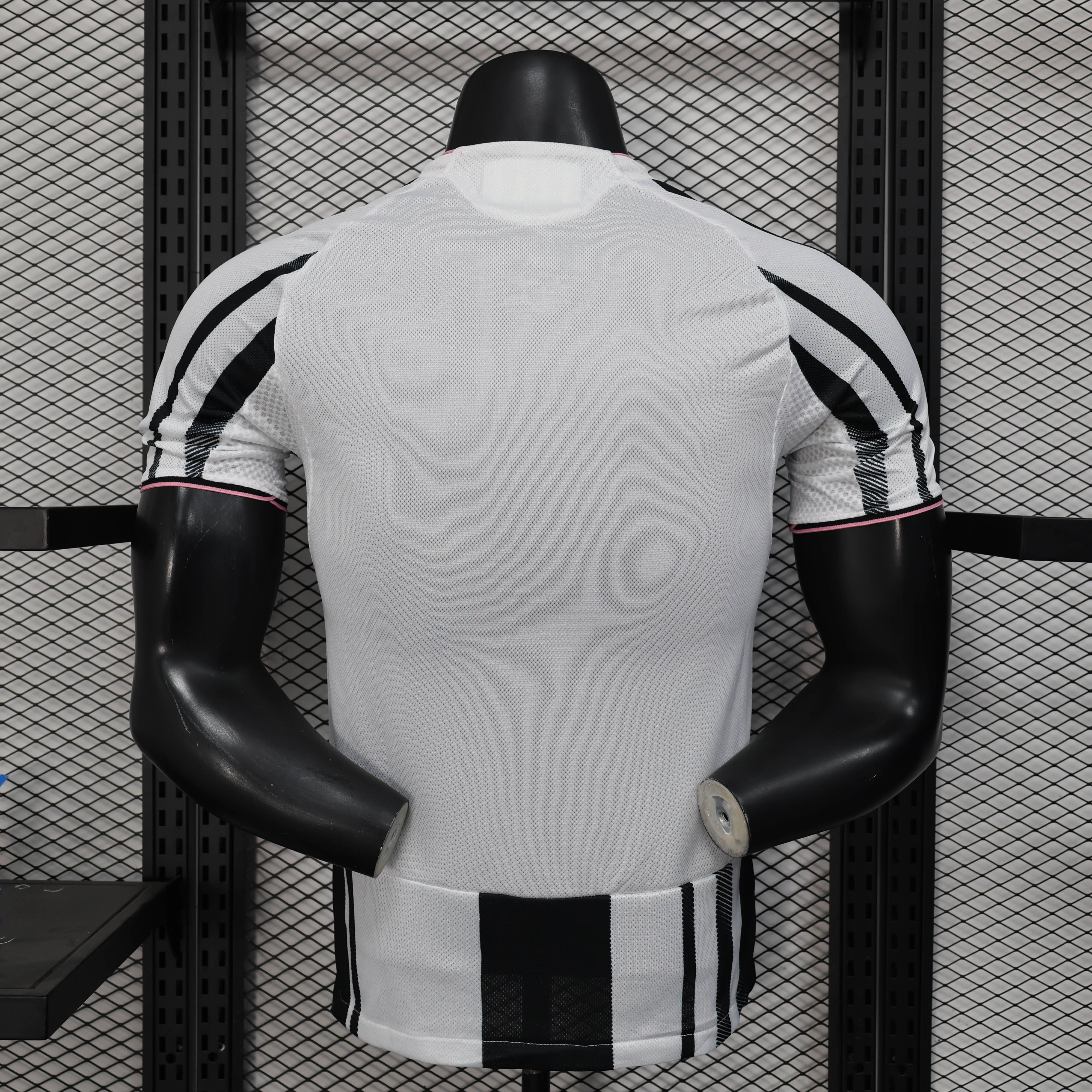 2025/2026 Player Version Juventus Home Football Shirt 1:1 Thai Quality:football jersey mysite: unitedjerseyfootball 邓江浪:football