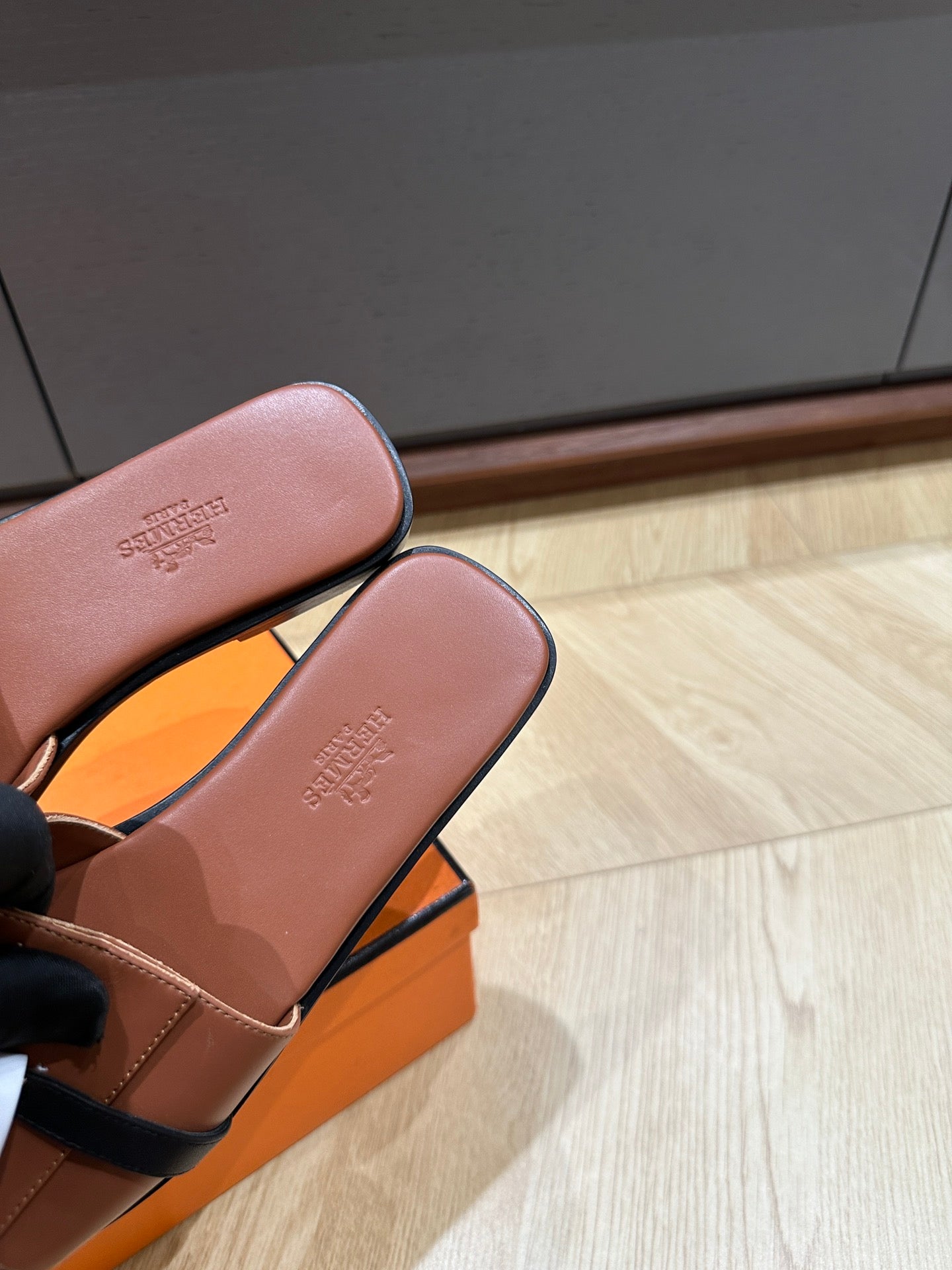 GABRIEL SANDAL CINNAMON CALFSKIN、mysite、Cacoeks