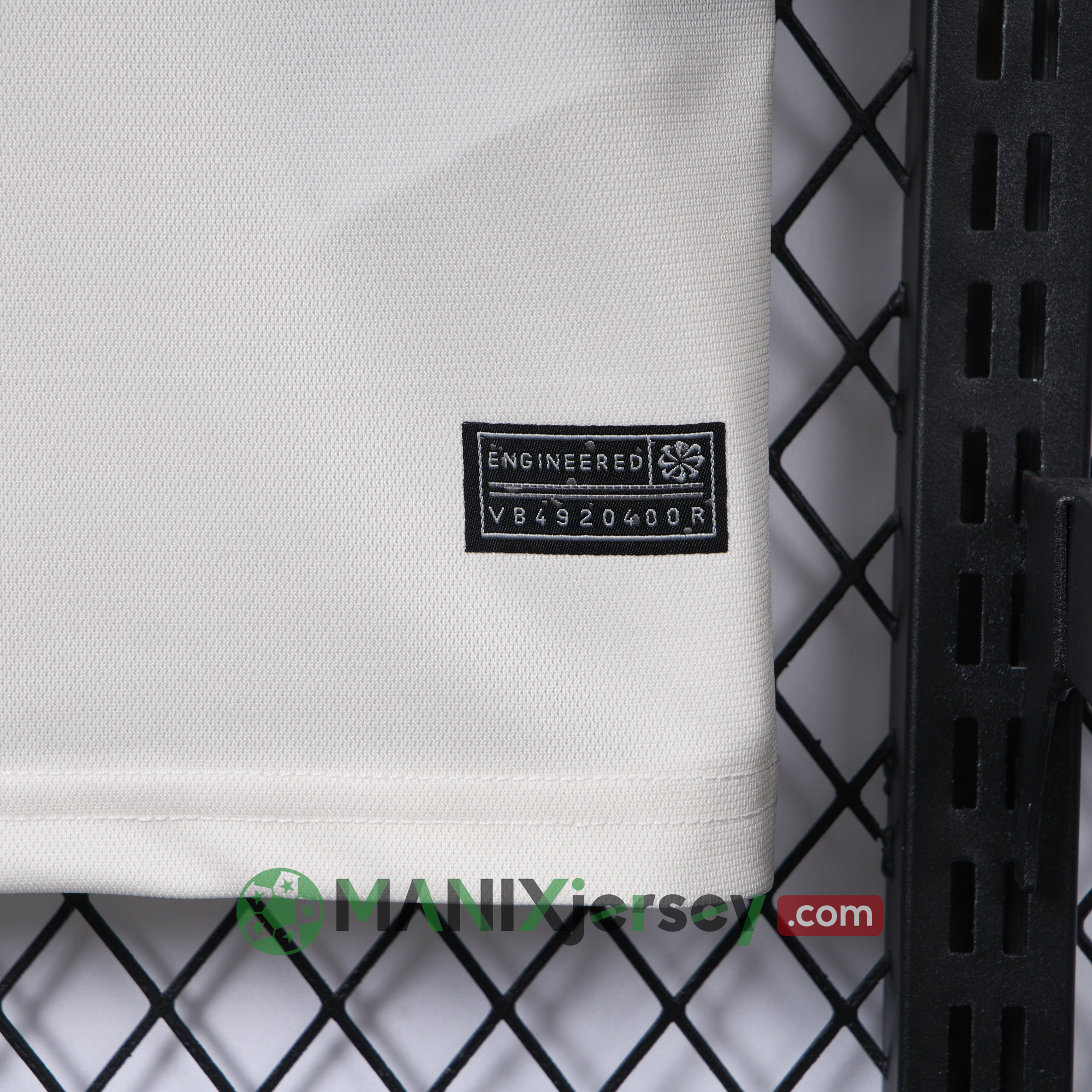 ManixJersey.com | Barcelona 24-25 Yamal Anniversary White Jersey - Fans Version -Customize Name, Number and Patch | Worldwide Shipping