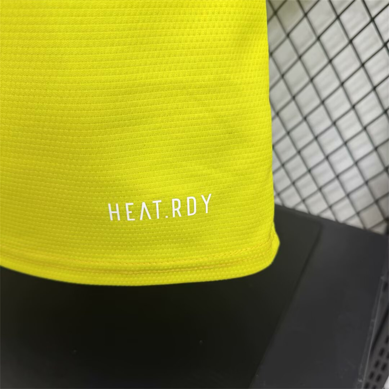 UltraTrikot-Club América 25-26 Blue and Red V-Shaped Camouflage Yellow Jersey - Player Version