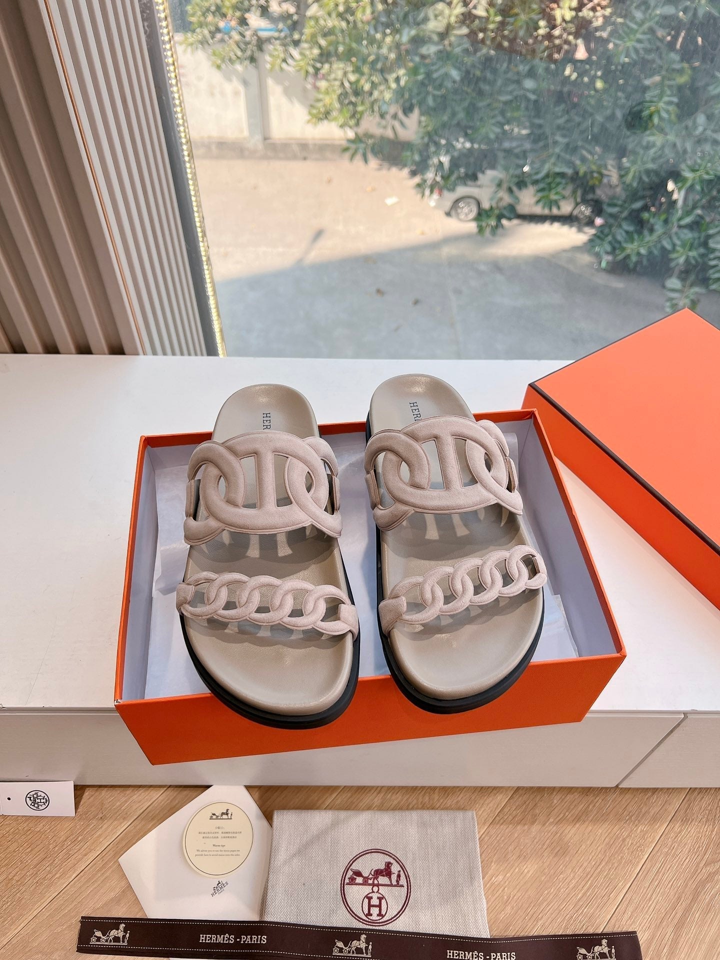 EXTRA SANDAL IN NUDE BEIGE CALFSKIN、mysite、Cacoeks