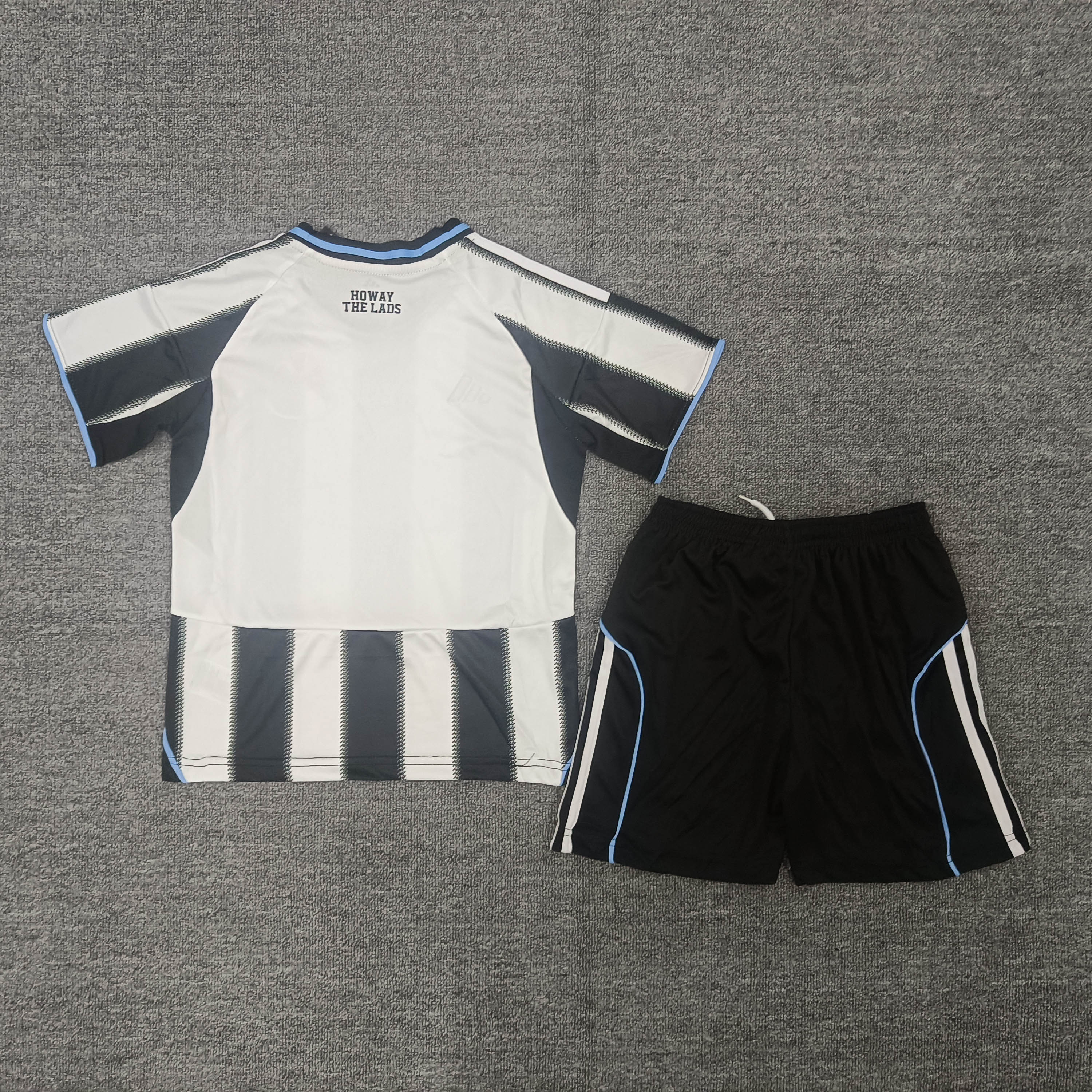 2025/2026 Newcastle United Home Football Jersey Shirt 1:1 Thai Quality Kids Size:football jersey mysite: unitedjerseyfootball 邓江浪:football